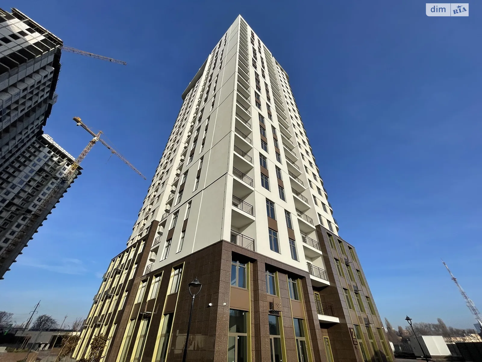 Продается 1-комнатная квартира 42.6 кв. м в Одессе, ул. Краснова - фото 1