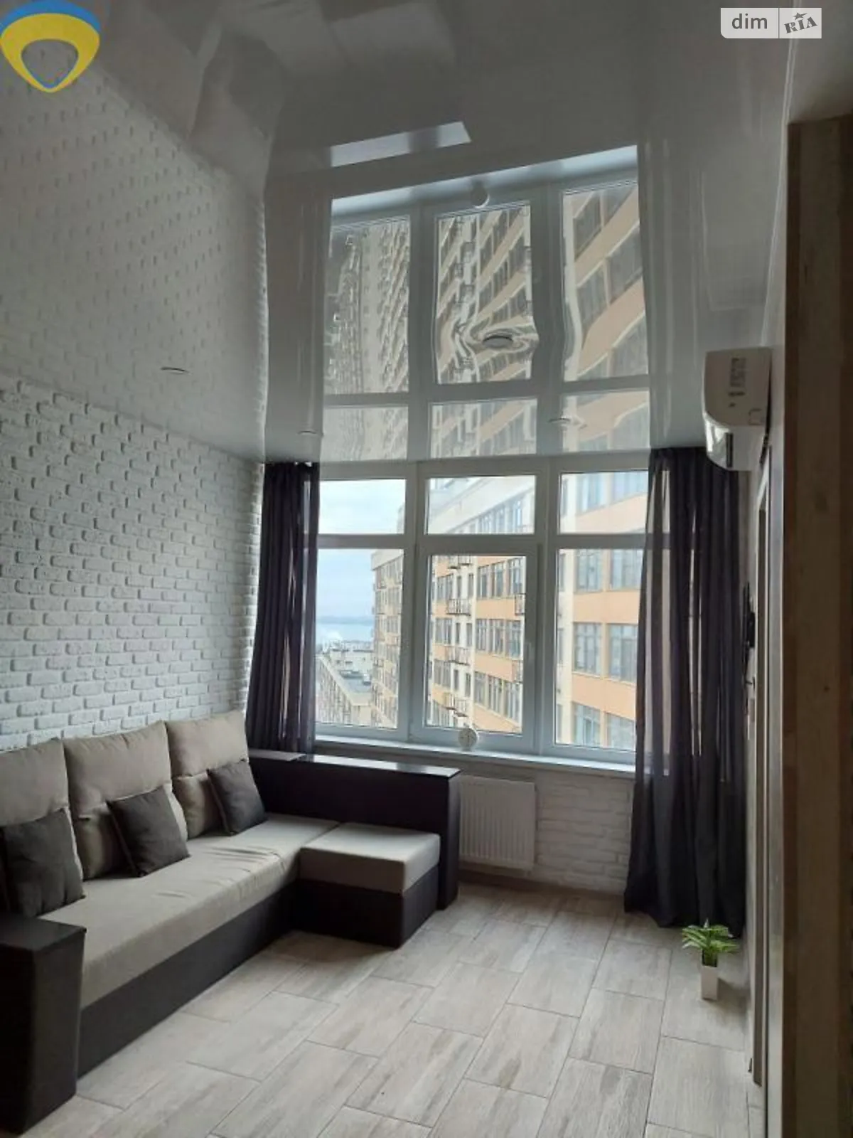Продается 2-комнатная квартира 46 кв. м в Крыжановка, ул. Академика Сахарова, 3В
