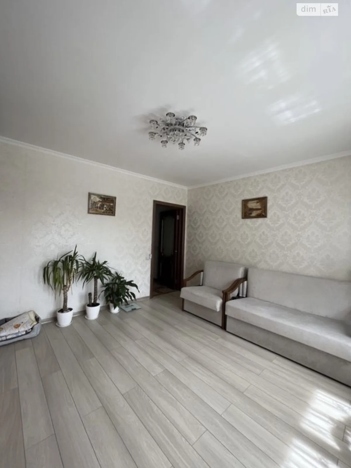 Продается 1-комнатная квартира 40 кв. м в Ровно, ул. Черновола Вячеслава, 91Б