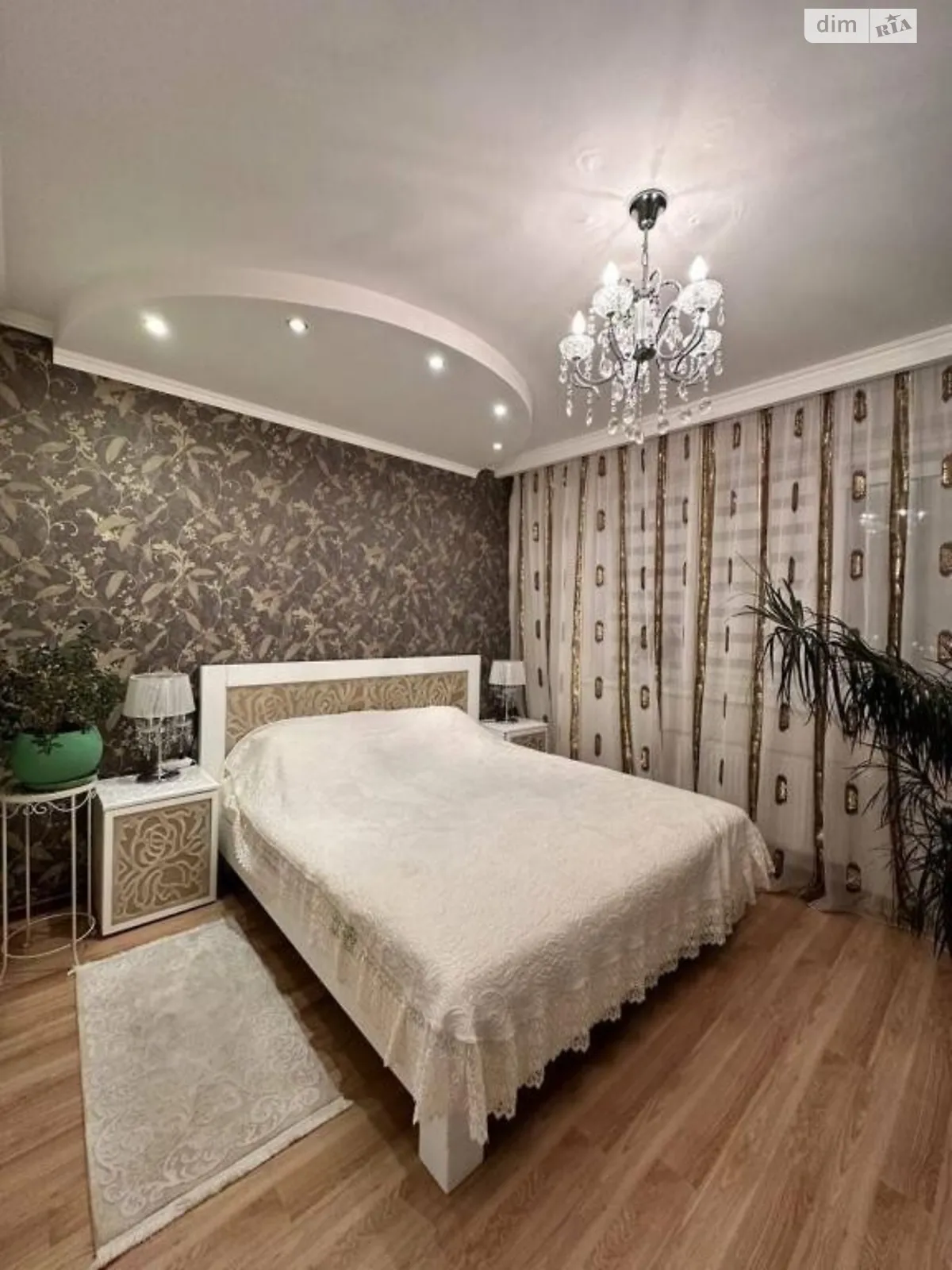 Продается 2-комнатная квартира 52 кв. м в Киеве, просп. Алишера Навои, 69 - фото 1