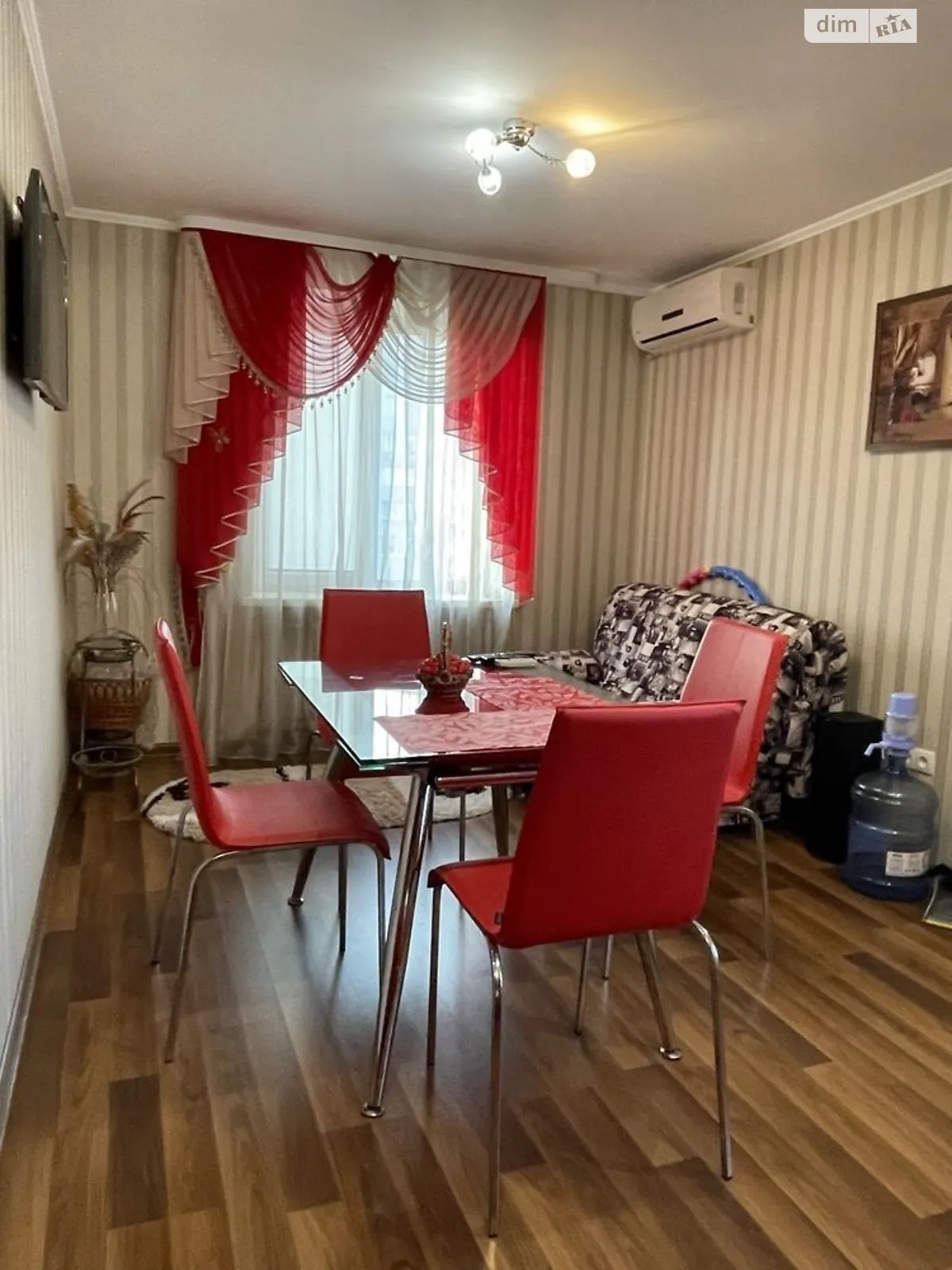 Продается 2-комнатная квартира 55 кв. м в Днепре, ул. Рабочая, 22А - фото 1