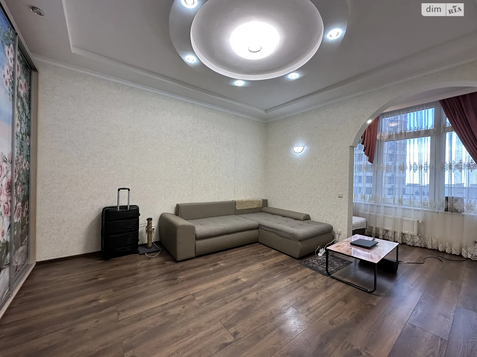 Продается 1-комнатная квартира 47.2 кв. м в Одессе - фото 2