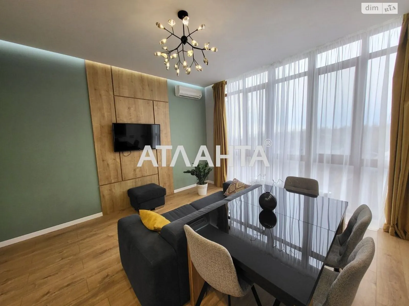 Продается 2-комнатная квартира 73 кв. м в Одессе, ул. Дача Ковалевского, 121
