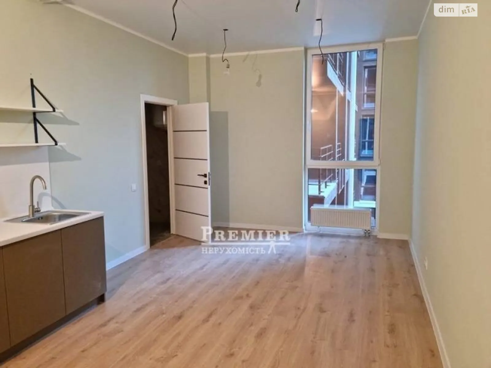 Продается 1-комнатная квартира 40 кв. м в Одессе, ул. Гераневая - фото 1