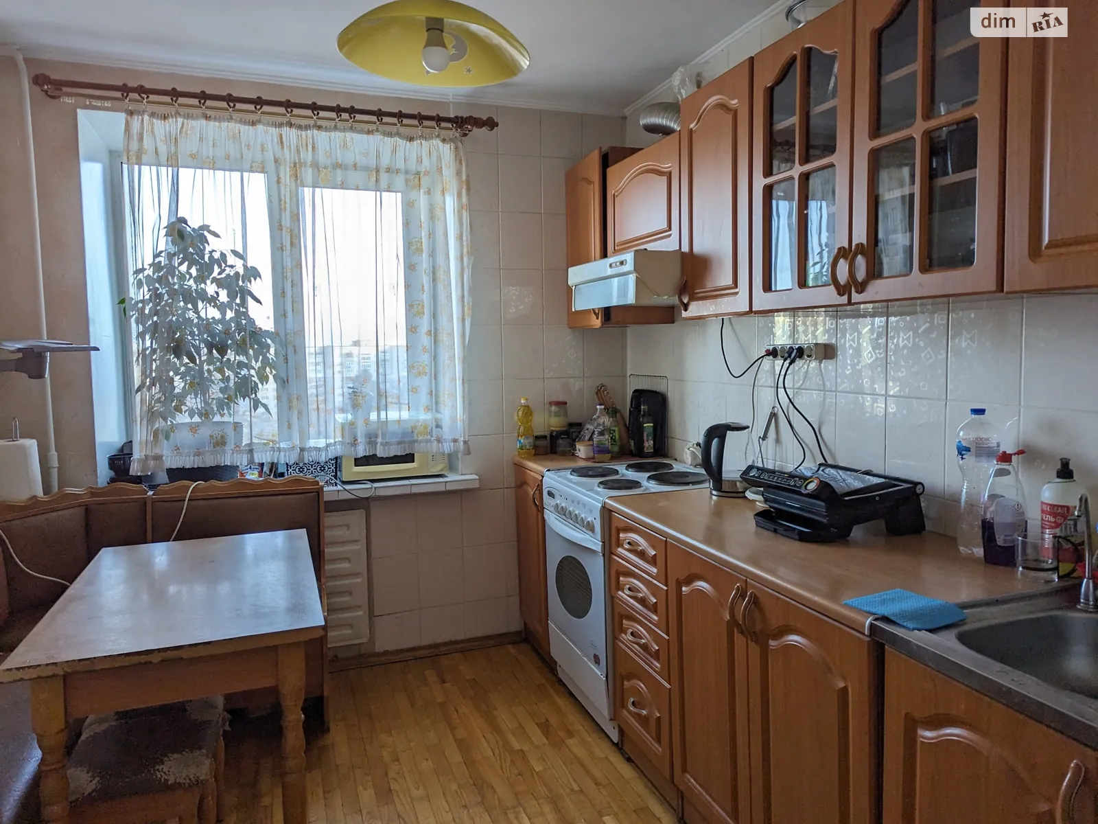 Продается 2-комнатная квартира 49 кв. м в Чернигове, цена: 40900 $