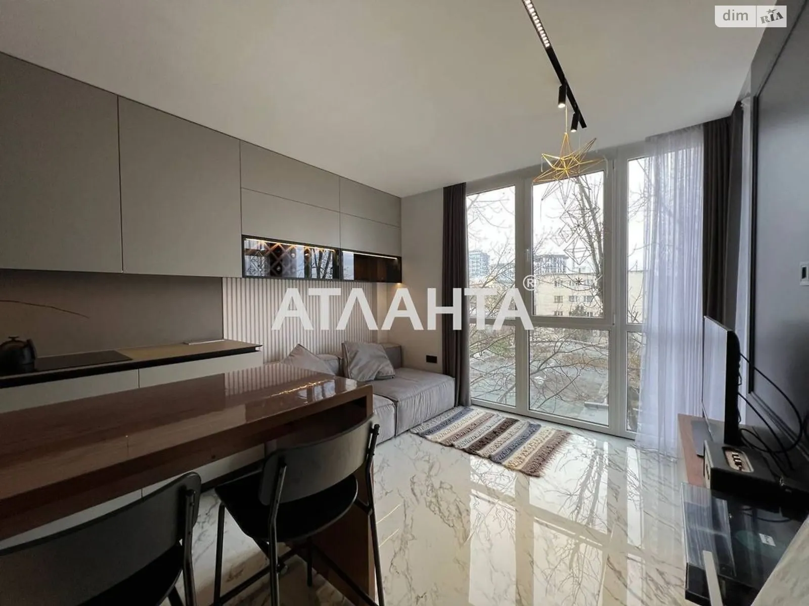 Продається 2-кімнатна квартира 64 кв. м у Львові, вул. Замарстинівська - фото 1