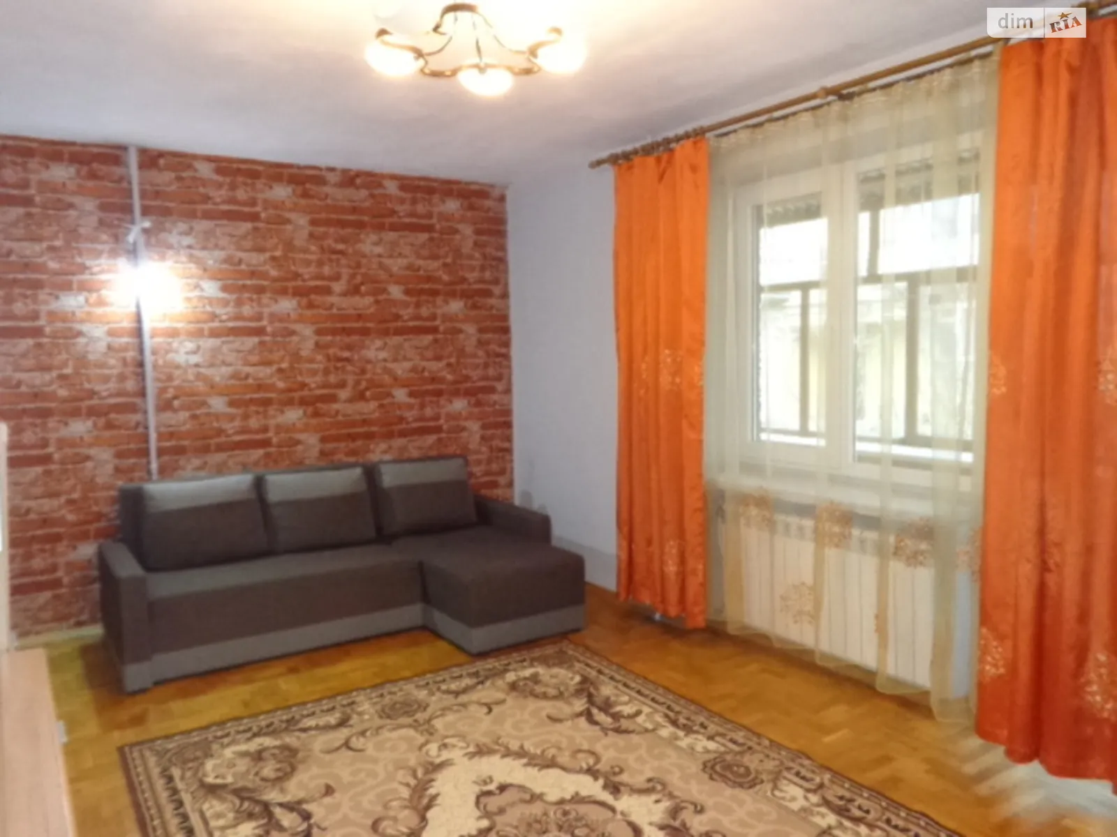 Продается 1-комнатная квартира 34.6 кв. м в Ужгороде, цена: 36500 $