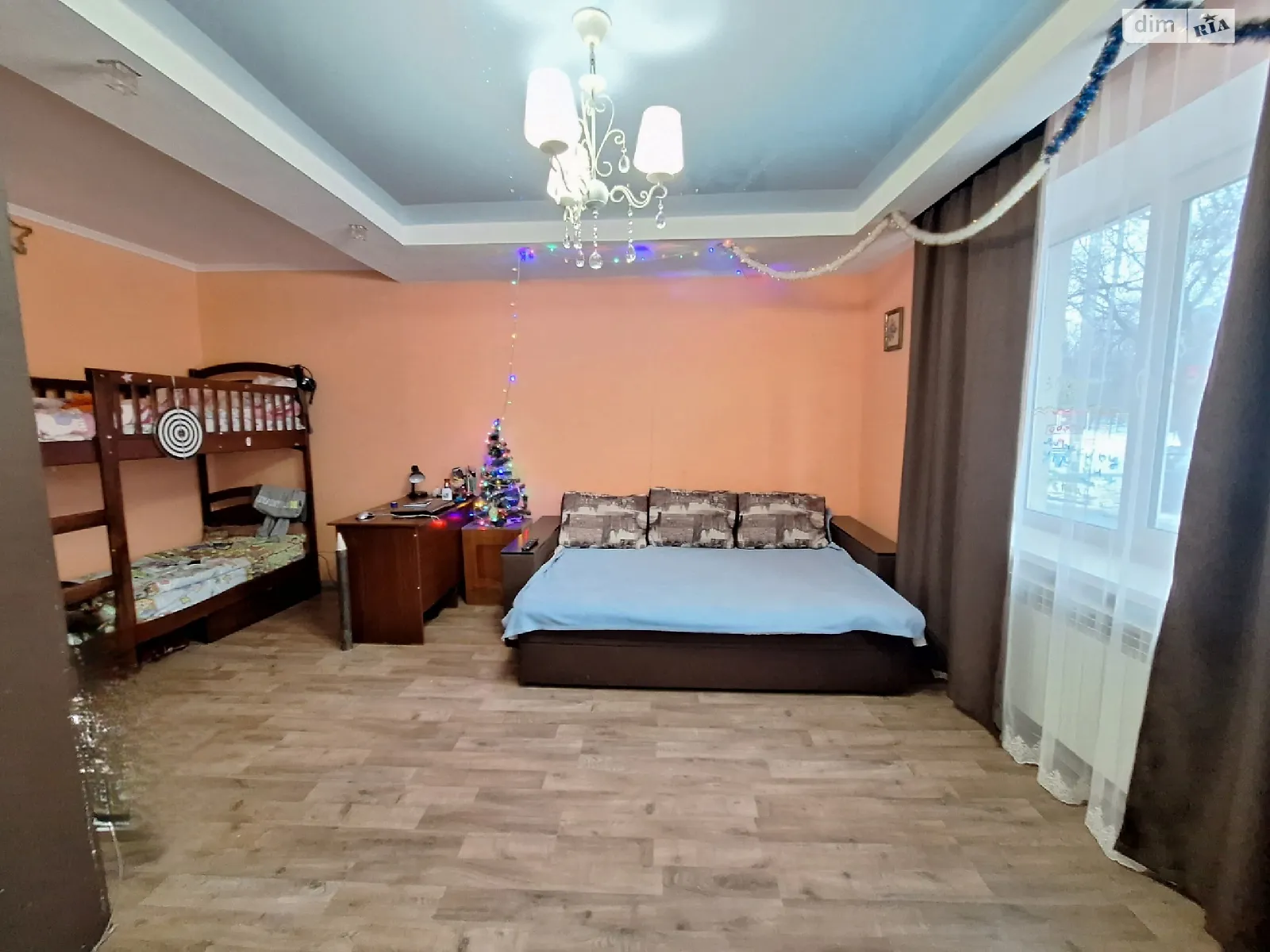 Продается 1-комнатная квартира 34 кв. м в Борисполе, ул. Валерия Гудзя(Февральская)