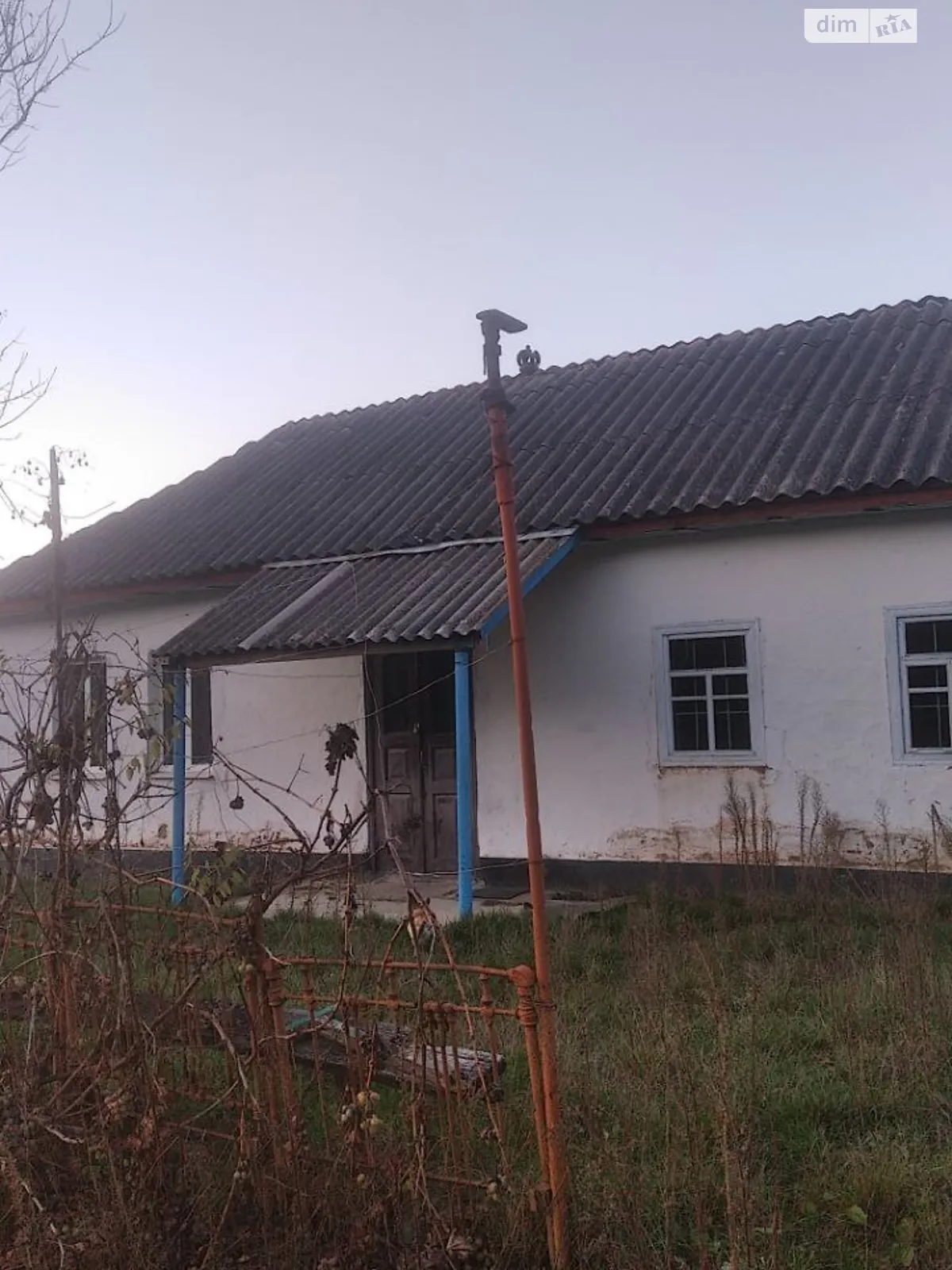 Продається одноповерховий будинок 140 кв. м з каміном, цена: 2500 $