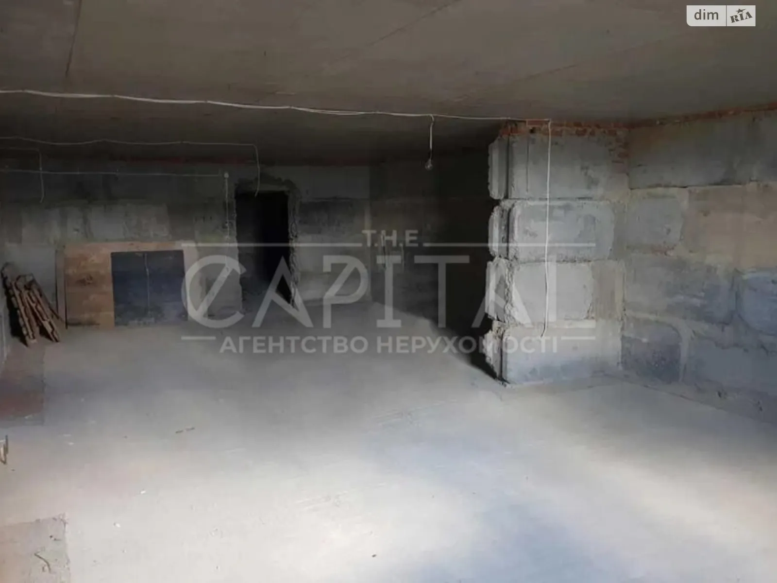 Продається будинок 3 поверховий 600 кв. м з гаражем, цена: 349000 $ - фото 1