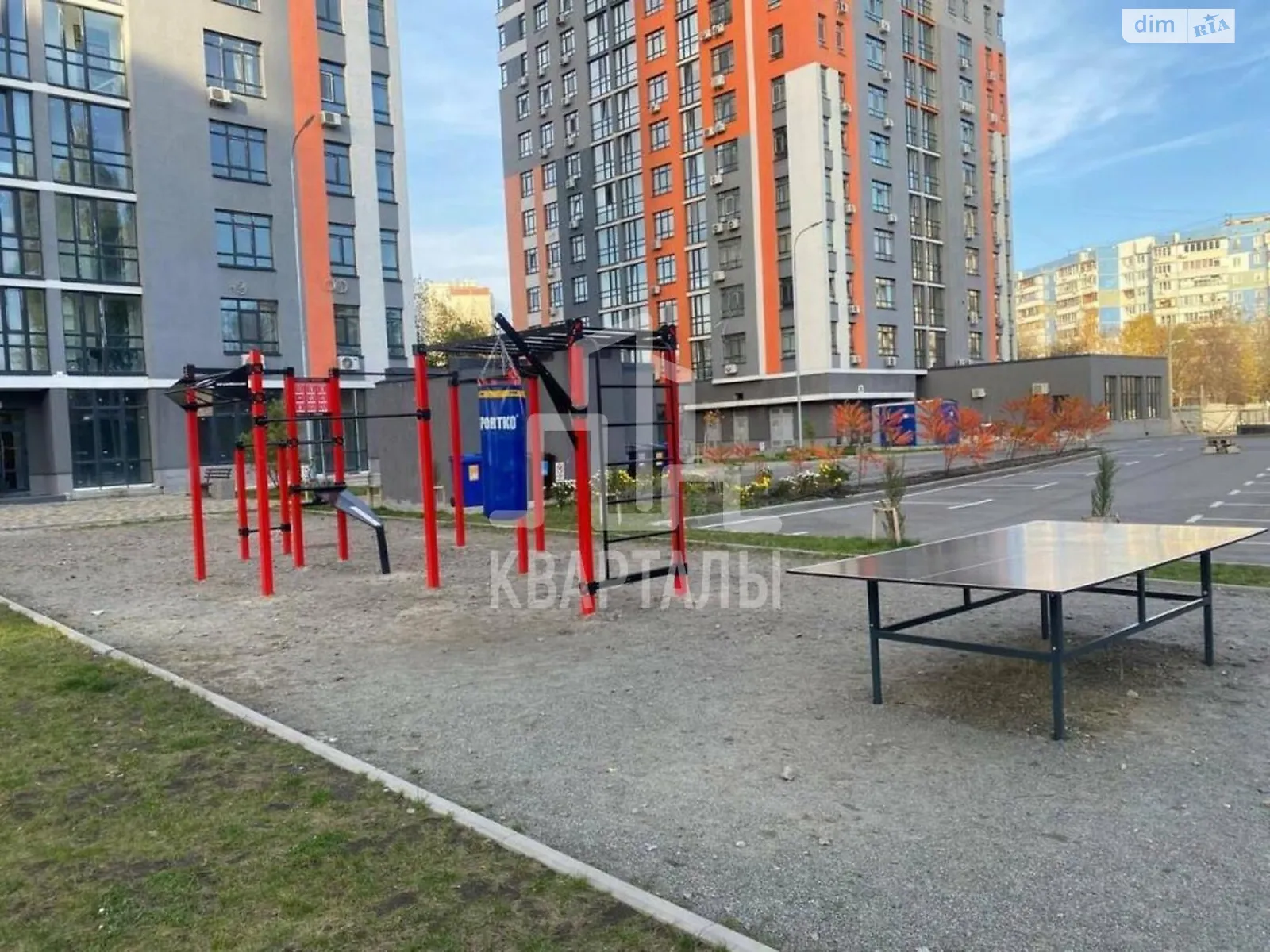 Продается 1-комнатная квартира 38 кв. м в Киеве, цена: 42000 $