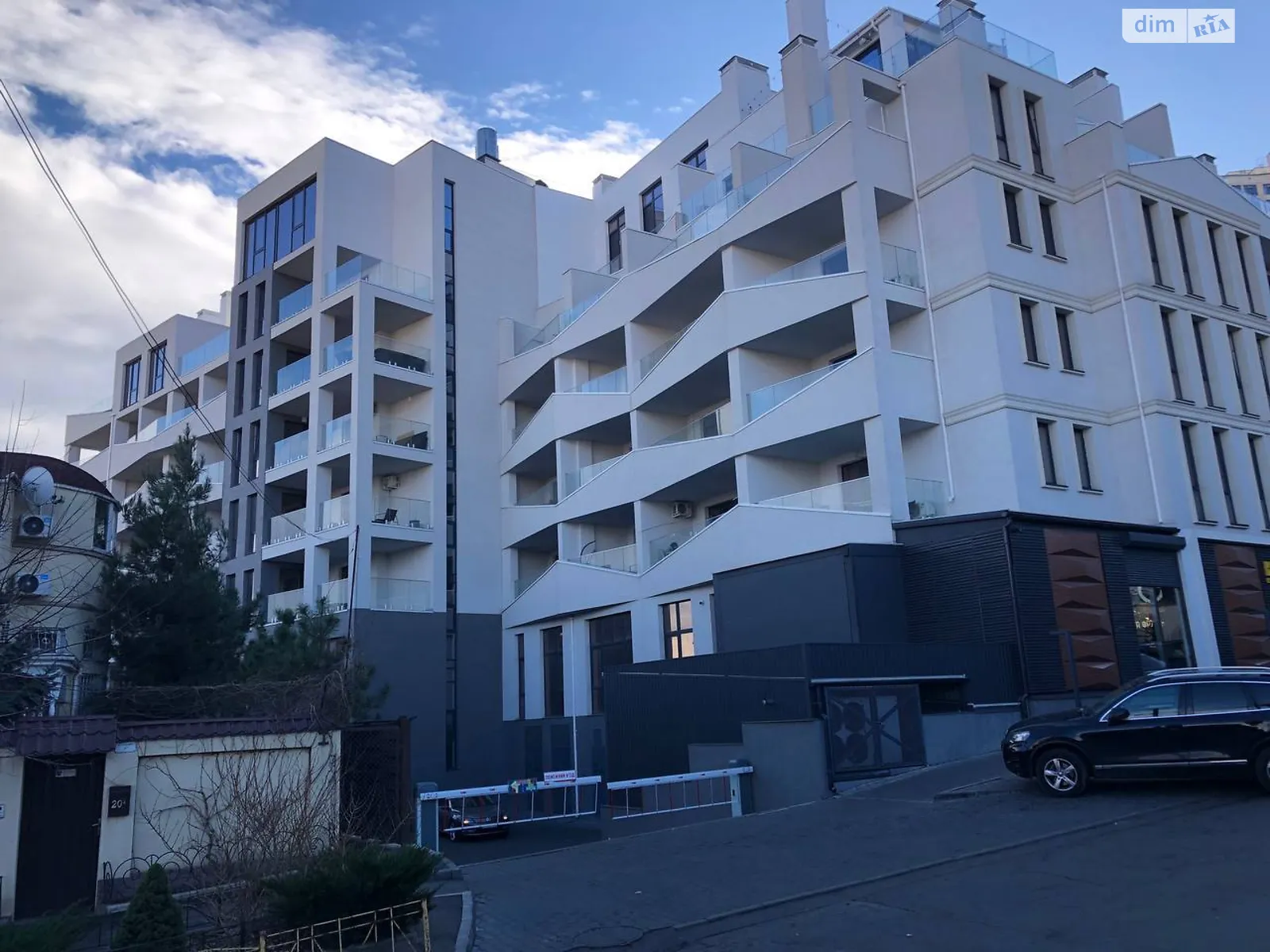 Продається 1-кімнатна квартира 41.2 кв. м у Одесі, вул. Валерія Самофалова - фото 1