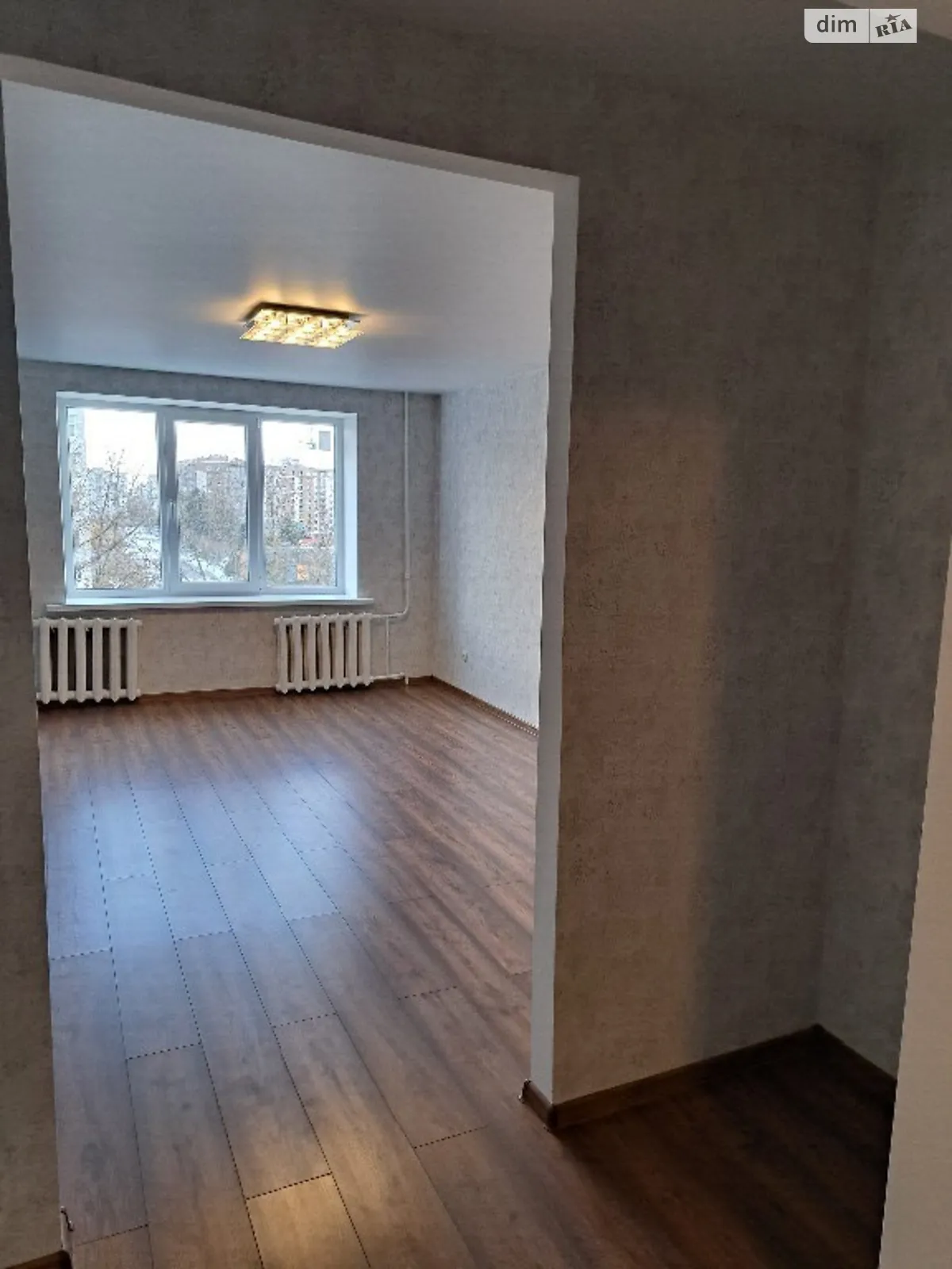 Продается 1-комнатная квартира 40 кв. м в Хмельницком - фото 1