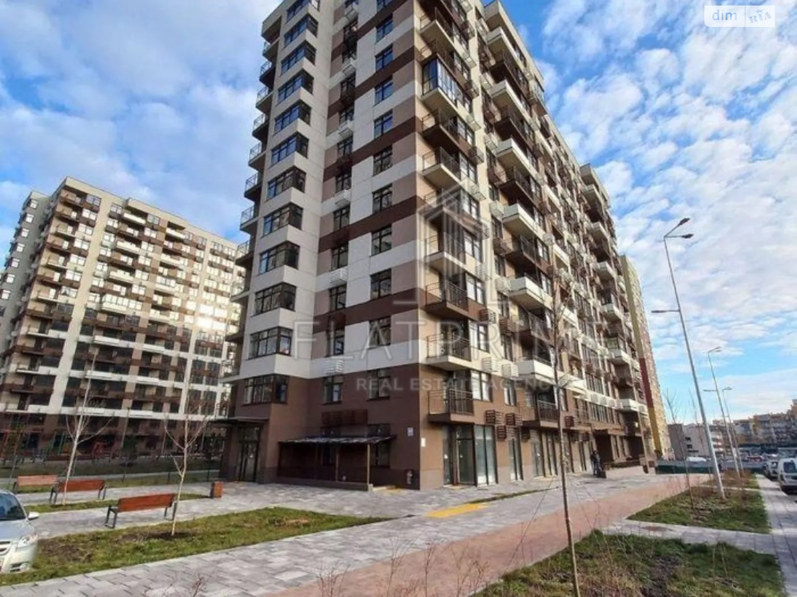 Продается 2-комнатная квартира 69 кв. м в Киеве, цена: 78000 $