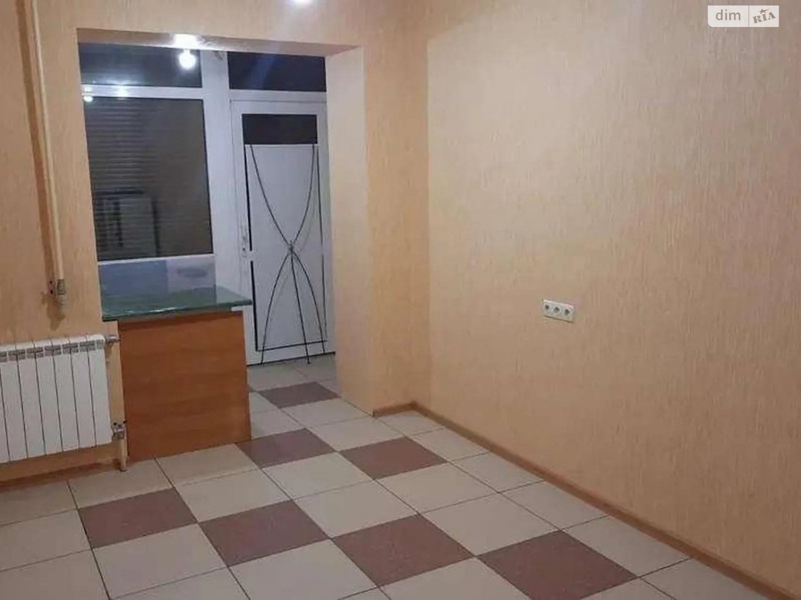 Продается 1-комнатная квартира 36 кв. м в Харькове, цена: 20000 $