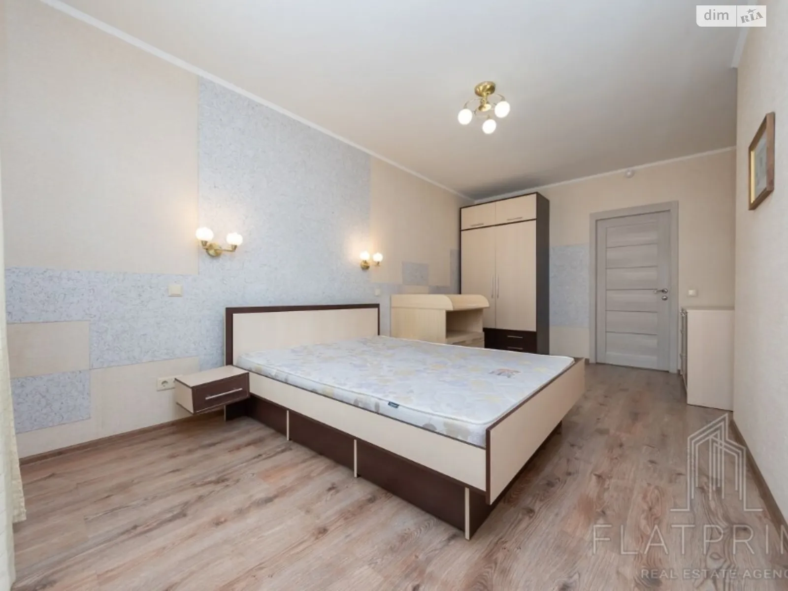 Продается 2-комнатная квартира 103 кв. м в Киеве, ул. Саперно-Слободская, 22 - фото 1