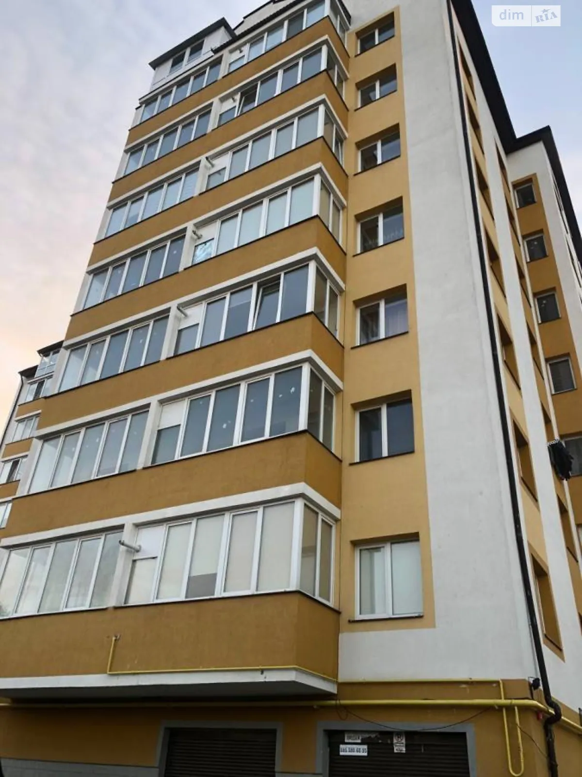 Продается отдельно стоящий гараж под легковое авто на 18 кв. м, цена: 10900 $ - фото 1