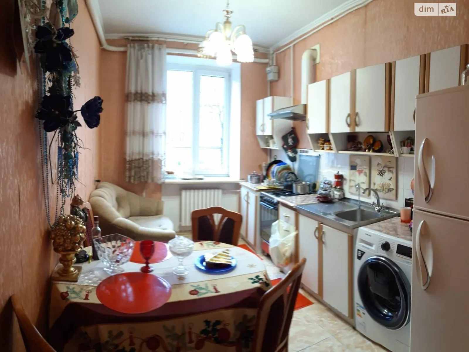 Продается 1-комнатная квартира 45 кв. м в Одессе, ул. Преображенская