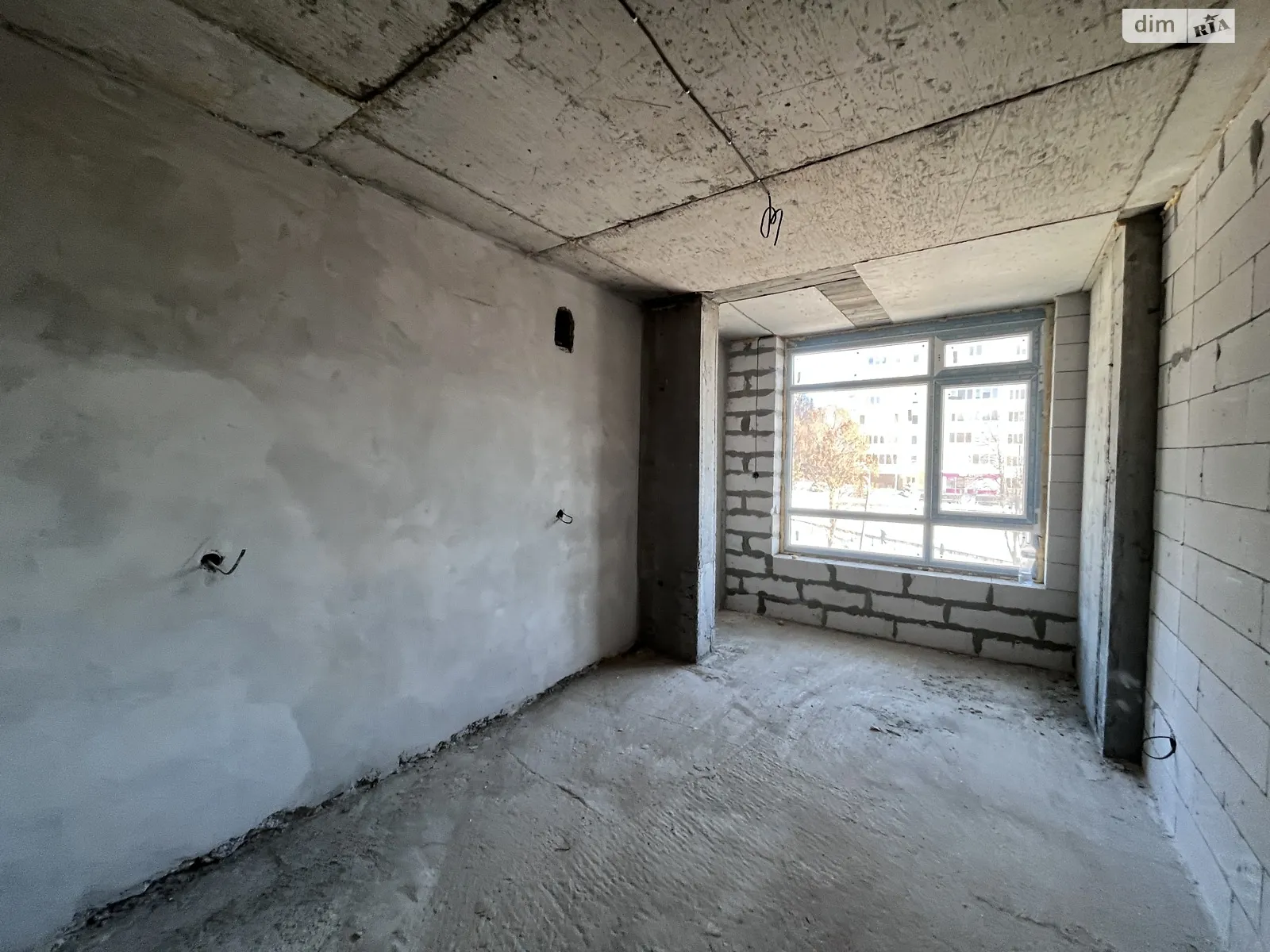 Продається 1-кімнатна квартира 43 кв. м у Хмельницькому, цена: 31999 $ - фото 1