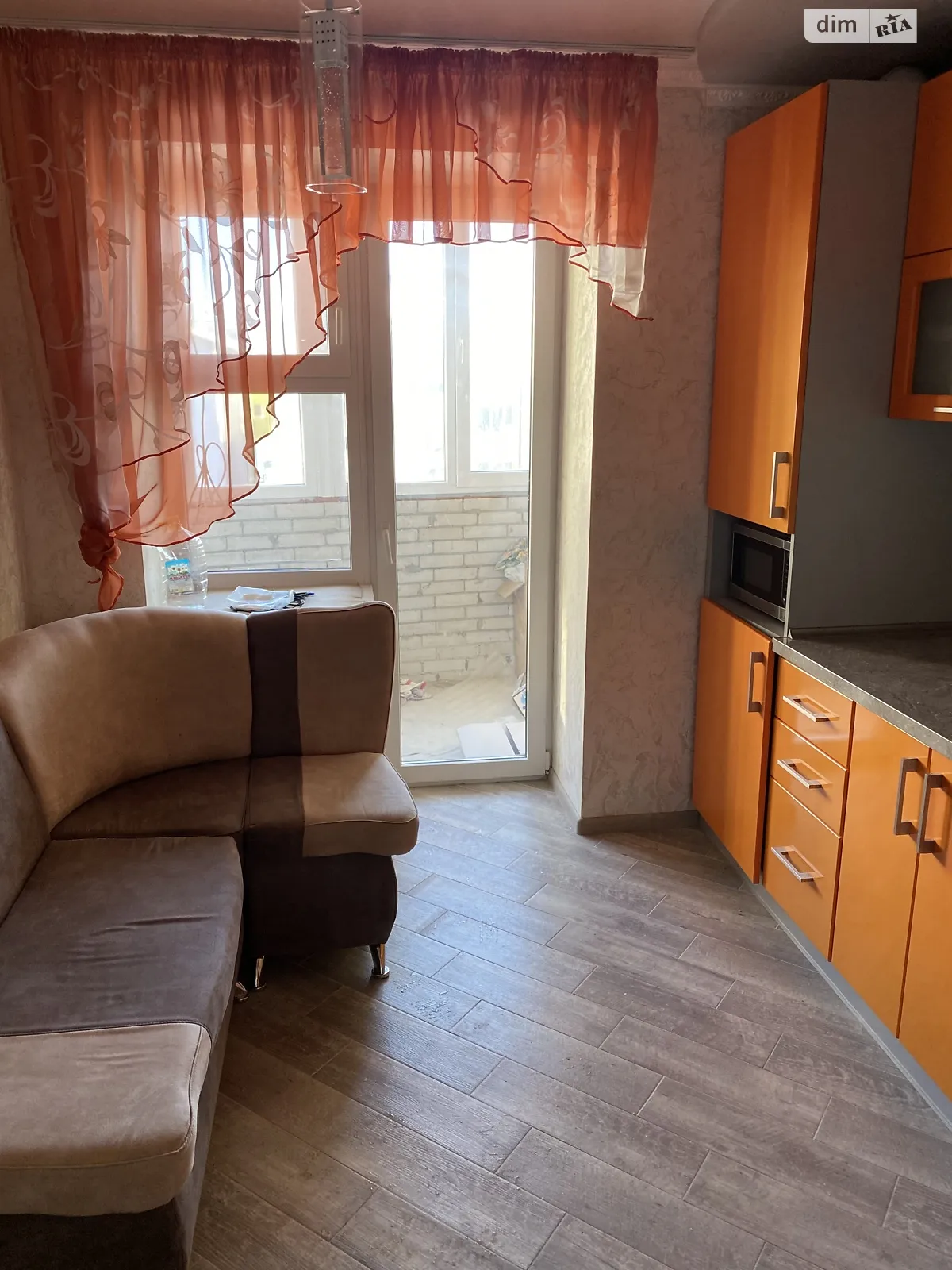 Продается 3-комнатная квартира 76 кв. м в Великой Березовице, цена: 65000 $