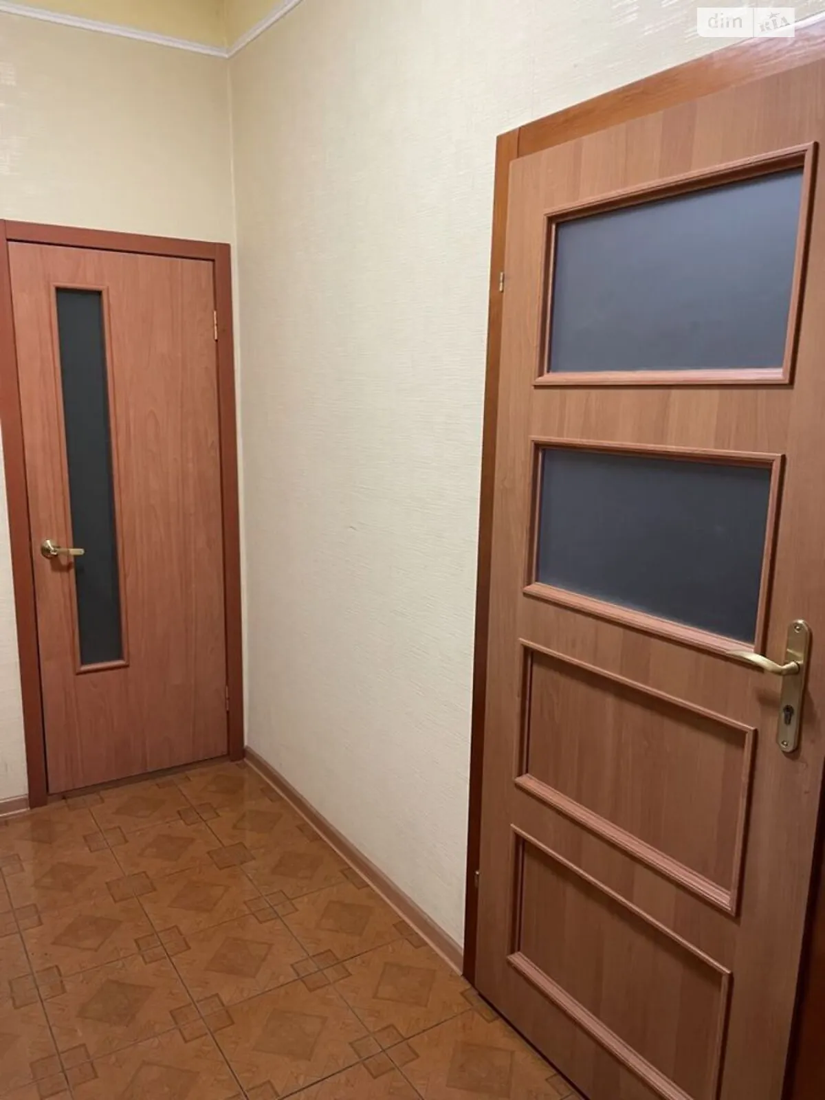 Продается 1-комнатная квартира 42 кв. м в Кропивницком - фото 2