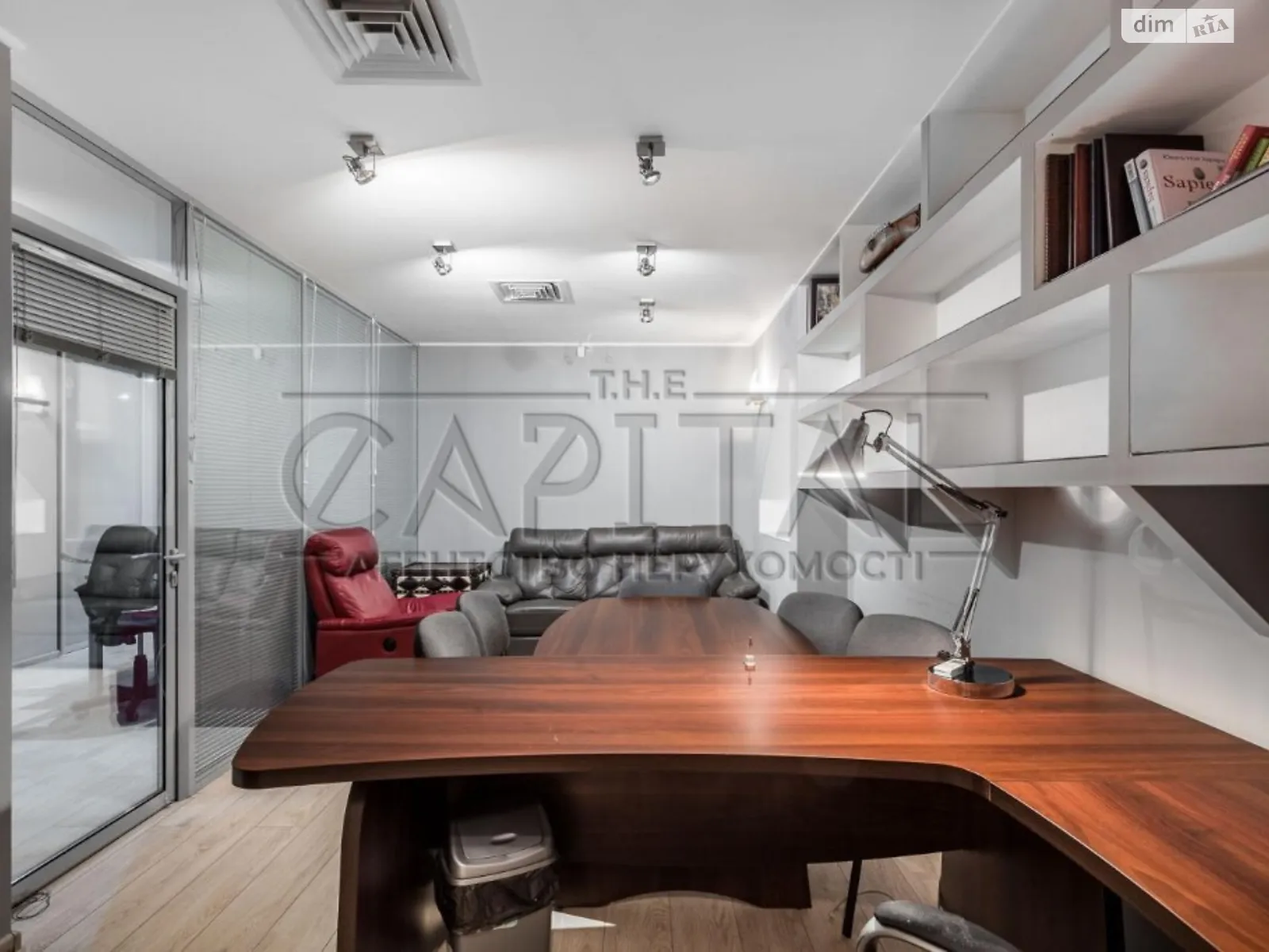 Продается офис 72.5 кв. м в бизнес-центре - фото 3