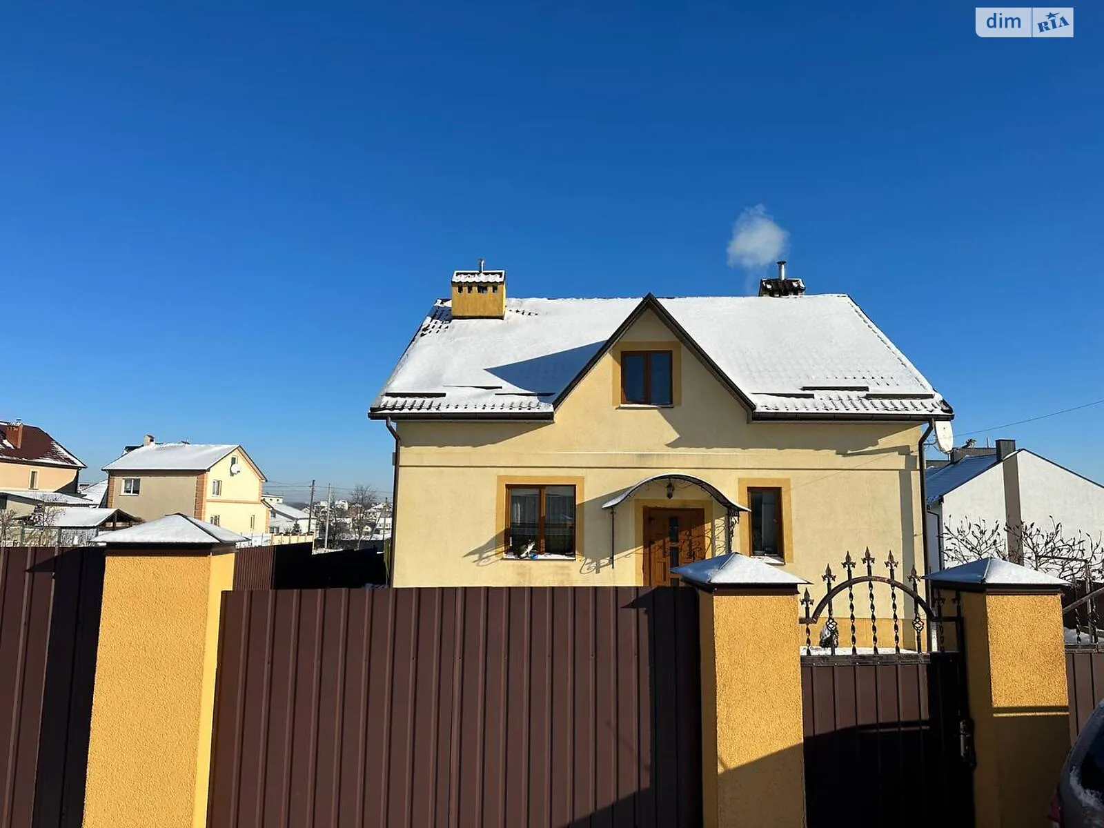 Продається будинок 2 поверховий 86 кв. м з каміном, цена: 145000 $