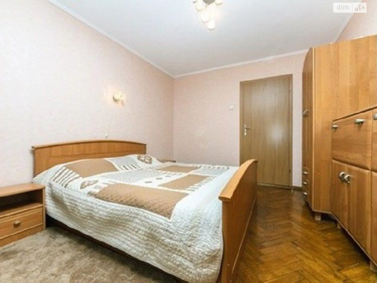 Продается 2-комнатная квартира 51 кв. м в Киеве, ул. Шелковичная, 46/48 - фото 1