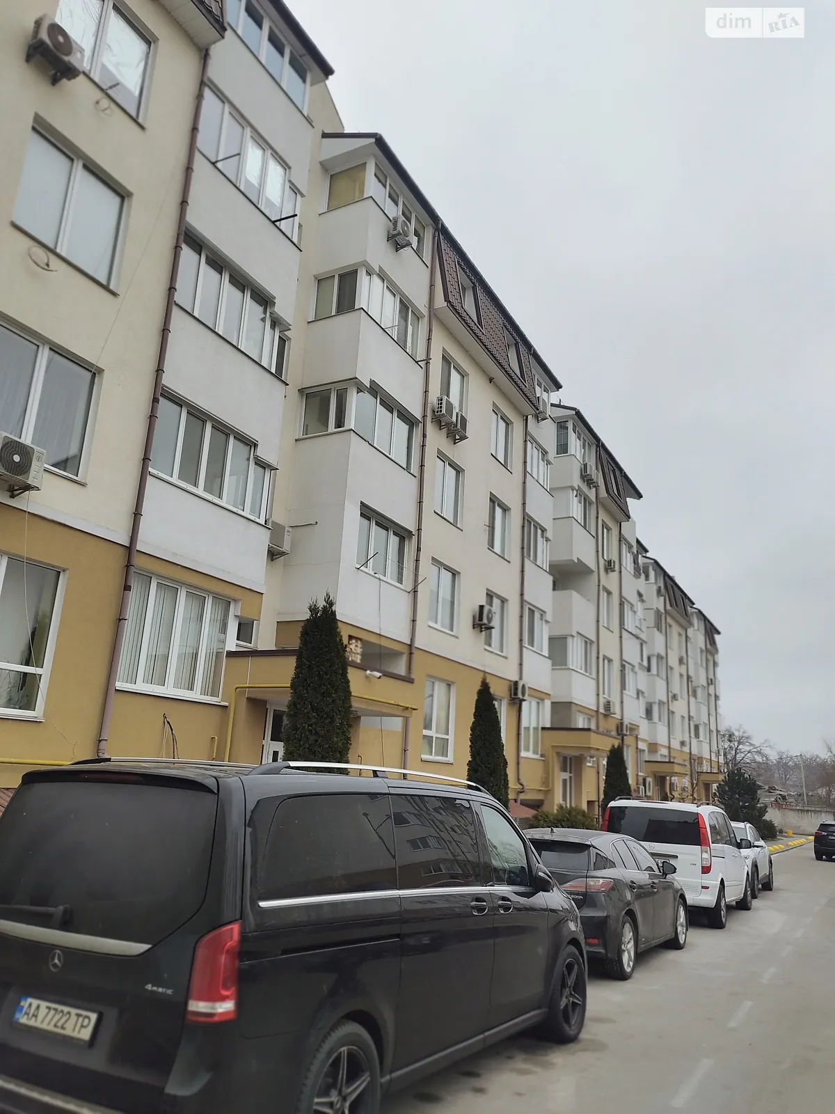 Продается 1-комнатная квартира 37 кв. м в Иванковичах - фото 3