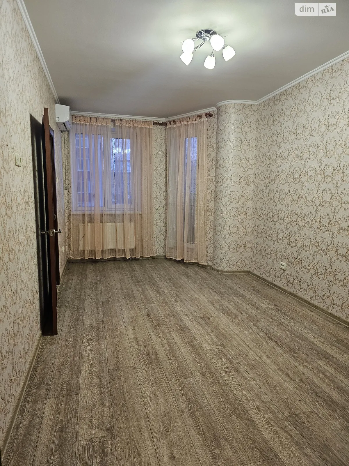 Продается 1-комнатная квартира 41.6 кв. м в Харькове