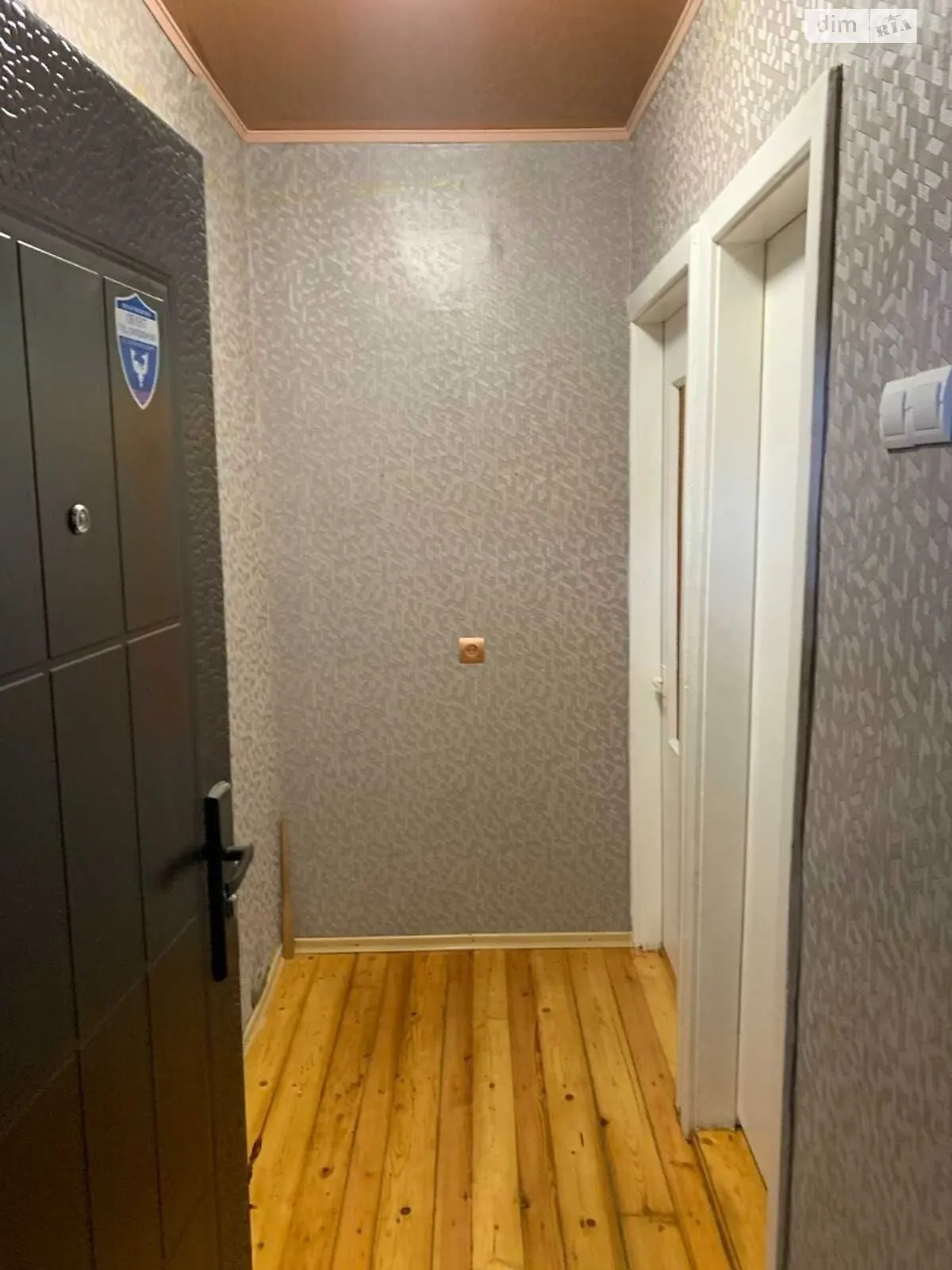 2-кімнатна квартира 43 кв. м у Запоріжжі, цена: 25000 $