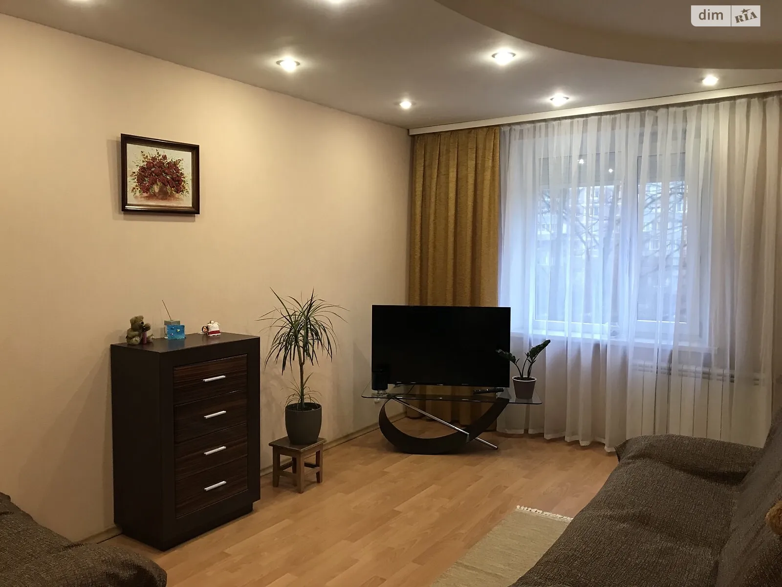 Продается 3-комнатная квартира 64 кв. м в Днепре, цена: 64000 $