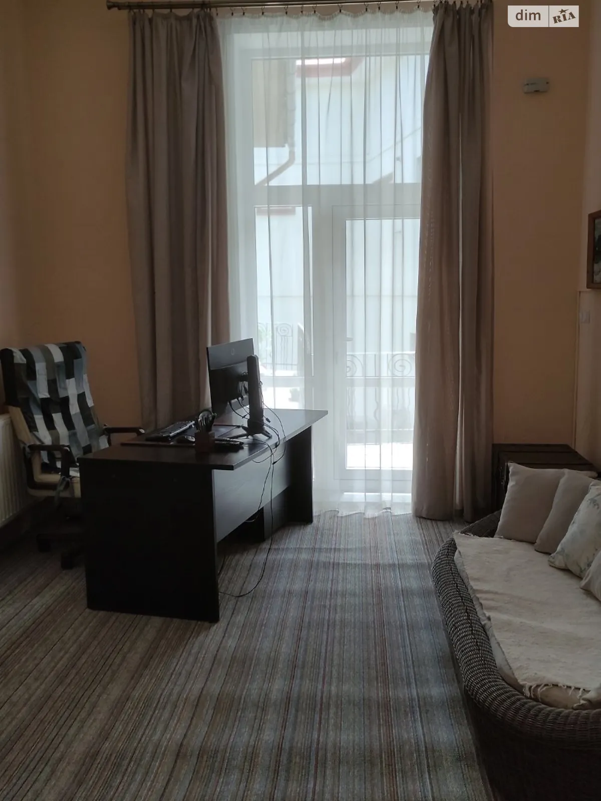 Продается 5-комнатная квартира 170 кв. м в Ужгороде - фото 2