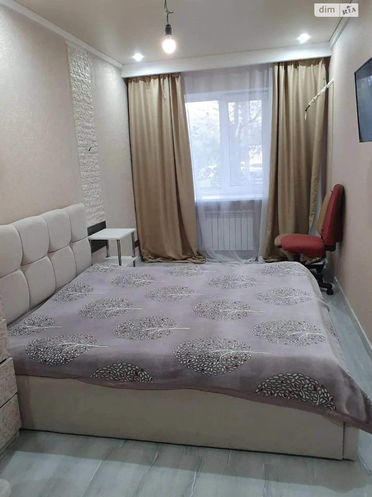Продается 2-комнатная квартира 60 кв. м в Одессе, ул. Маршала Малиновского, 1
