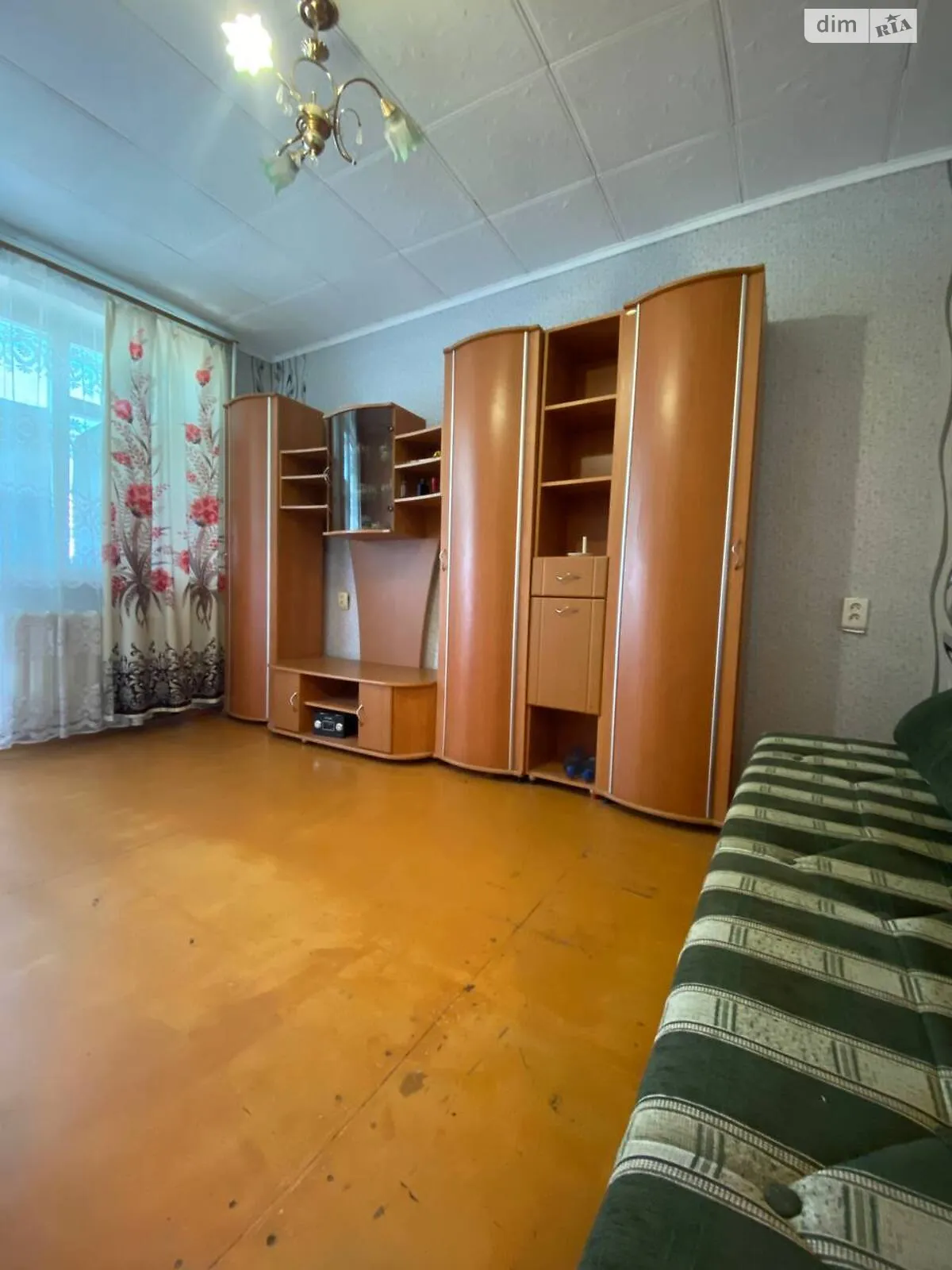 Продається 1-кімнатна квартира 23 кв. м у Чорноморську, вул. Олександрійська