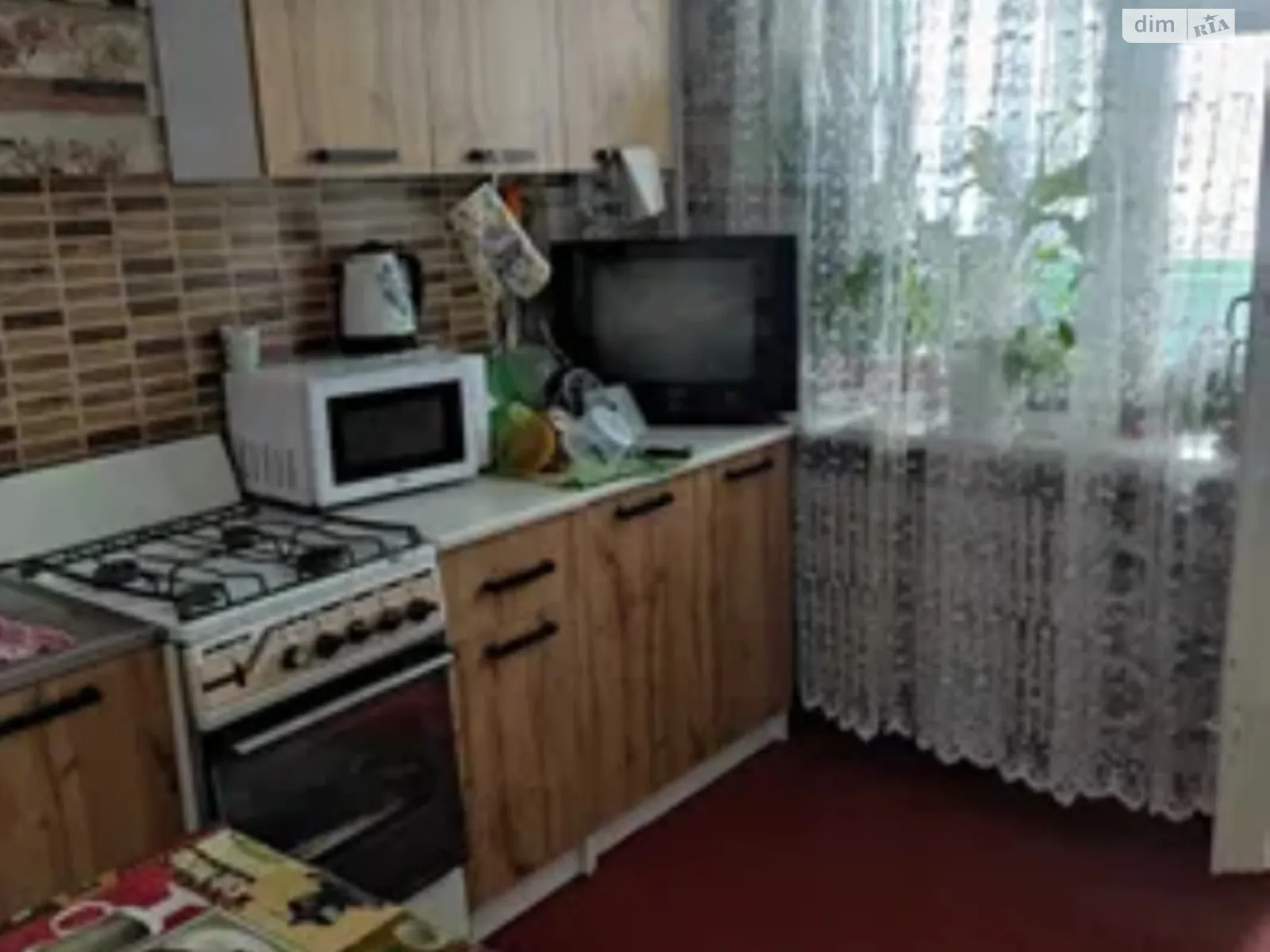 Продается 1-комнатная квартира 39 кв. м в Хмельницком, ул. Романа Шухевича(Курчатова)