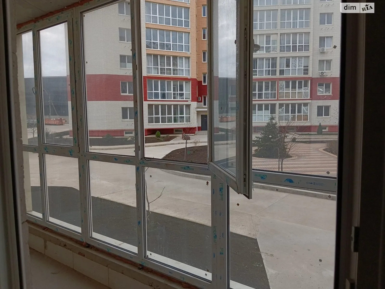 Продается 3-комнатная квартира 79 кв. м в Одессе, ул. Строительная