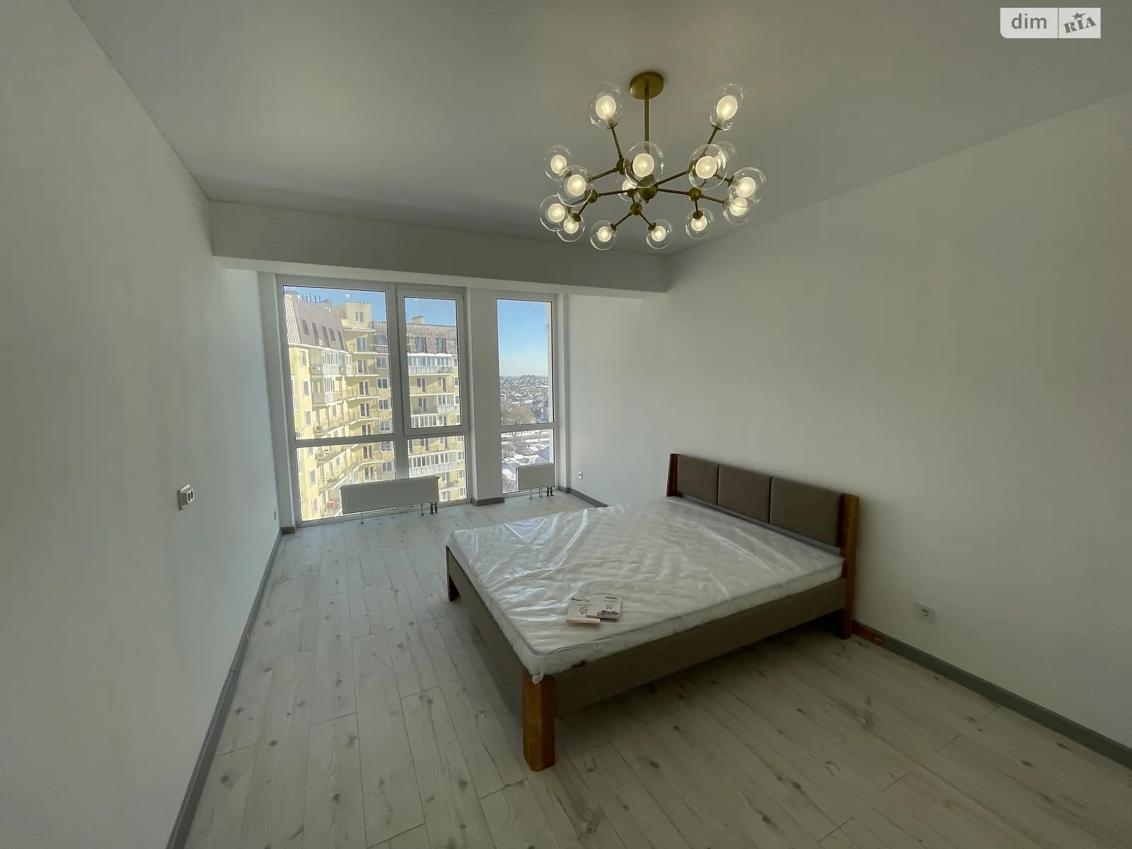 Продается 2-комнатная квартира 71.7 кв. м в Одессе, ул. Инглези - фото 1