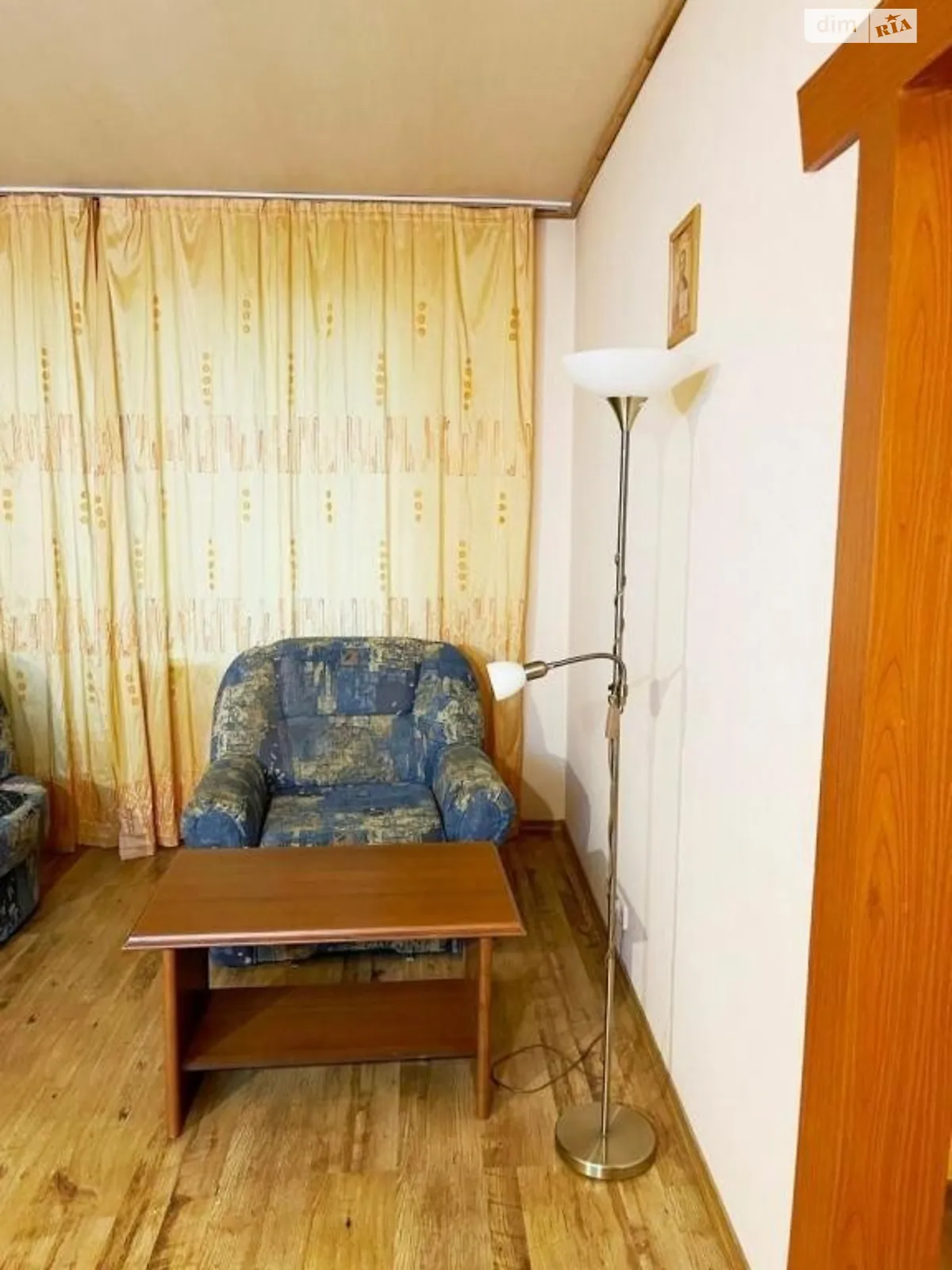 Продается 1-комнатная квартира 48 кв. м в Киеве, просп. Николая  Бажана, 26 - фото 1