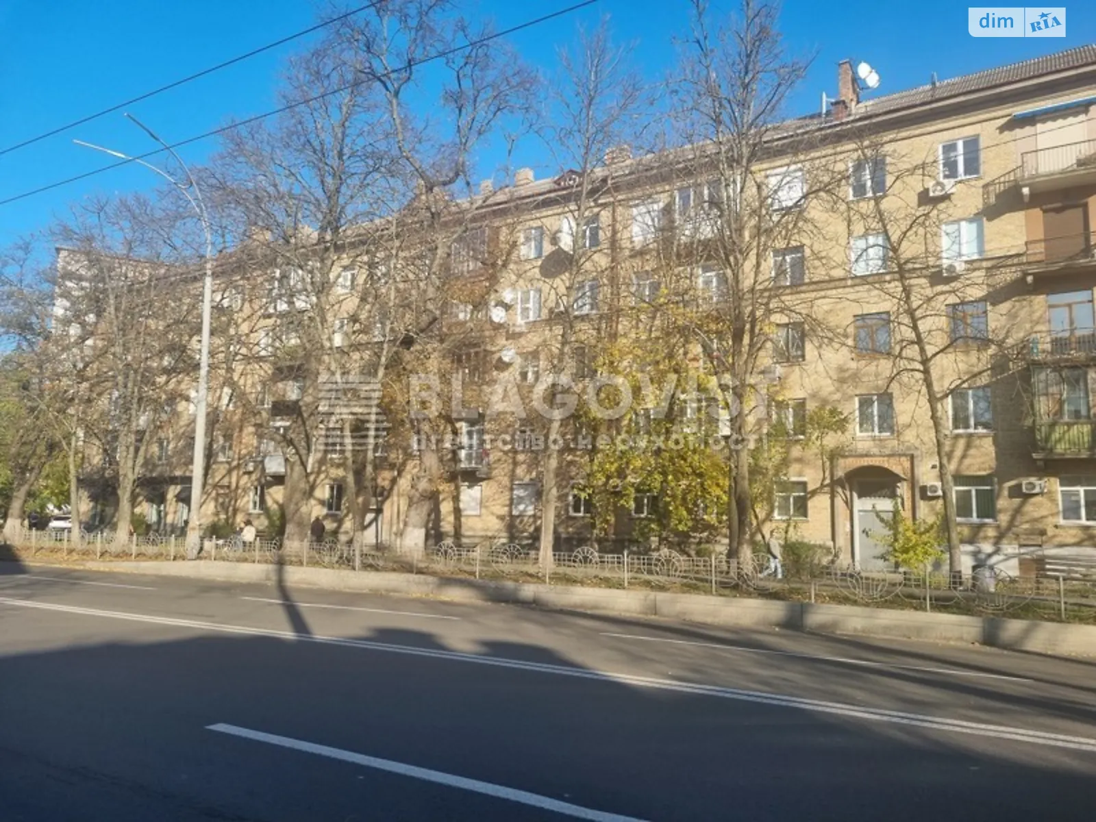 Продается 4-комнатная квартира 95 кв. м в Киеве, ул. Лейпцигская, 2/37 - фото 1