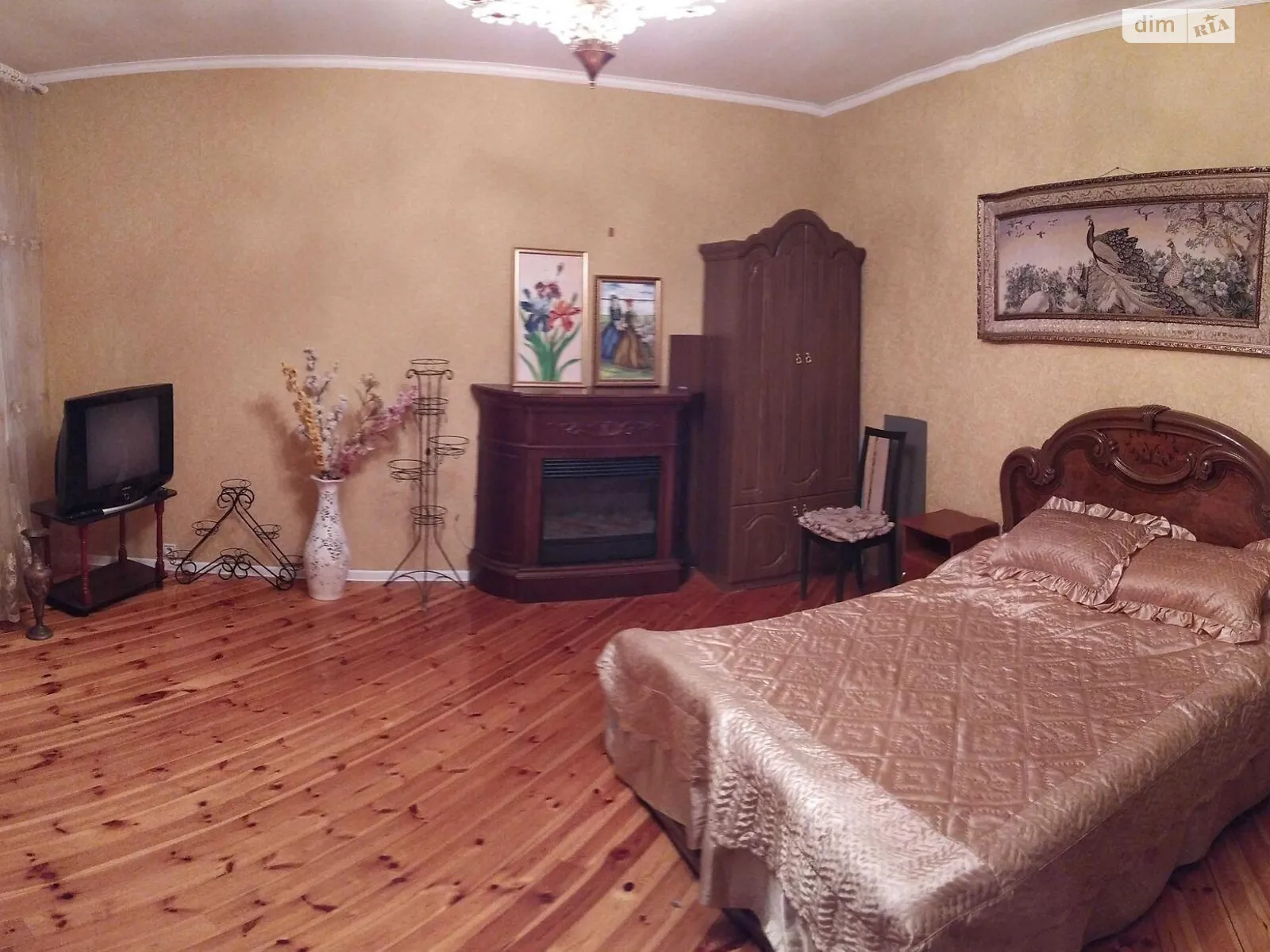 Продается 1-комнатная квартира 54 кв. м в Харькове, цена: 30000 $
