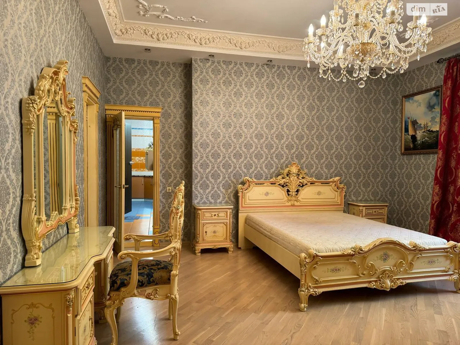2-кімнатна квартира 120.4 кв. м у Луцьку, цена: 105000 $ - фото 1