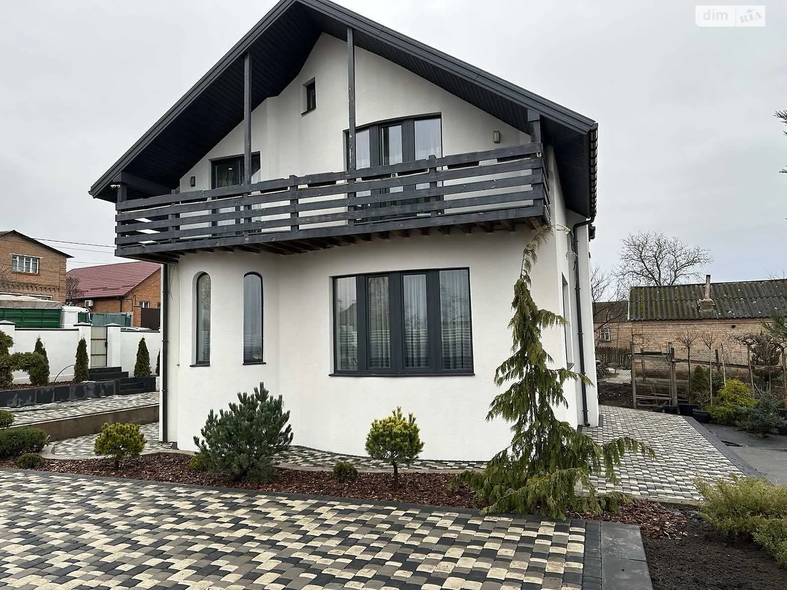 Продается дом на 2 этажа 203 кв. м с камином, цена: 210000 $ - фото 1