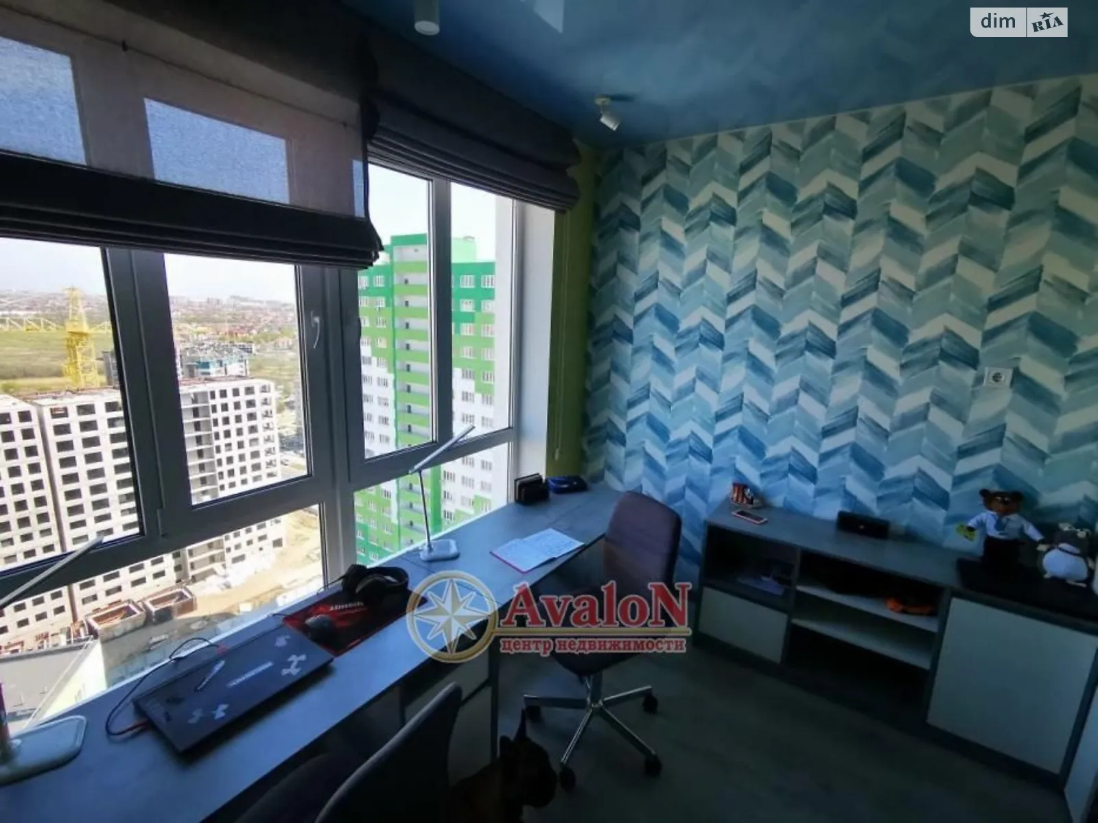 Продается 2-комнатная квартира 64 кв. м в Одессе, ул. Марсельская, 56 - фото 1