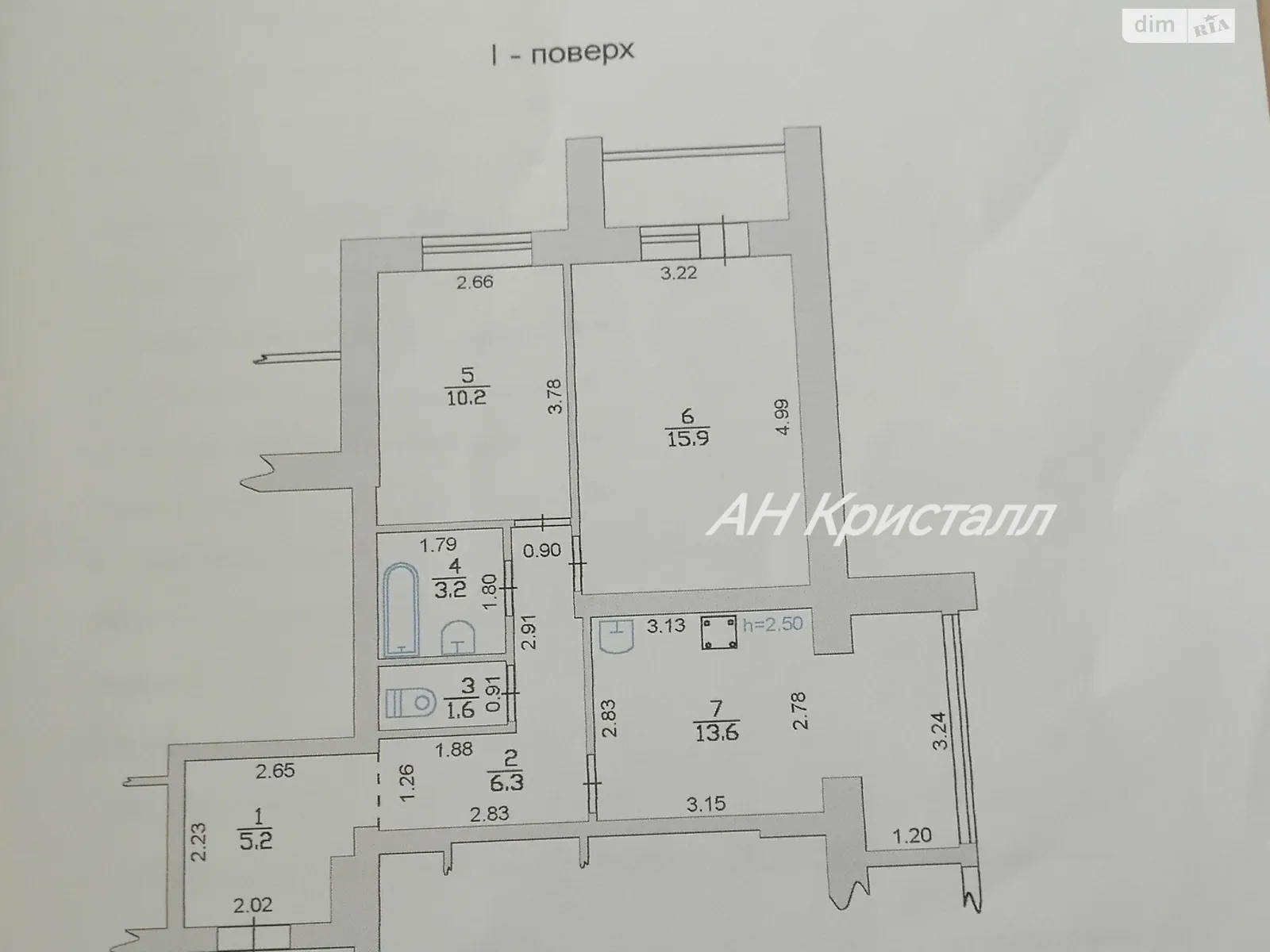 Продається 2-кімнатна квартира 57 кв. м у Чорноморську, вул. Парусна