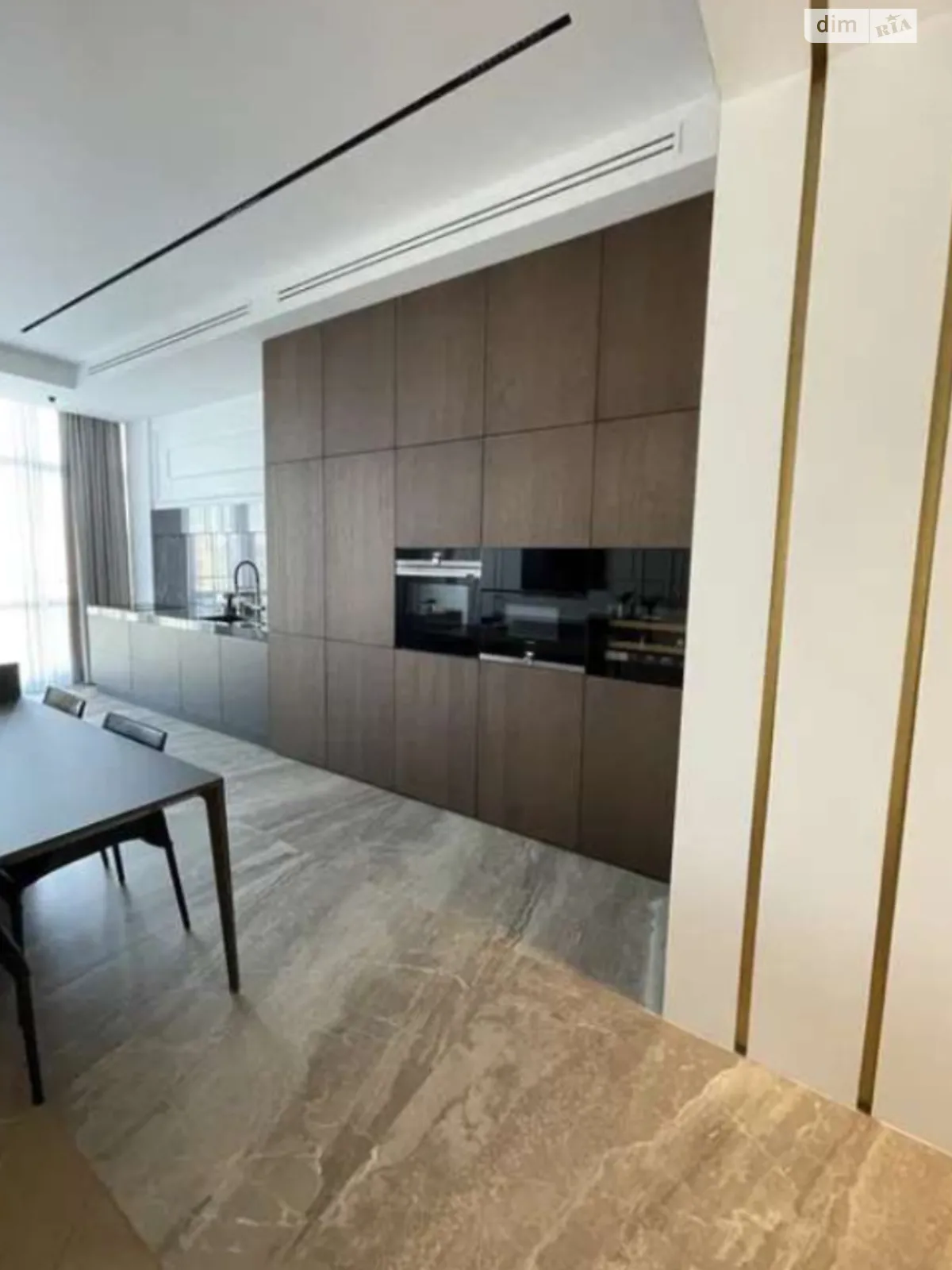 Продается 3-комнатная квартира 130 кв. м в Харькове, пер. Банный, 1 - фото 1