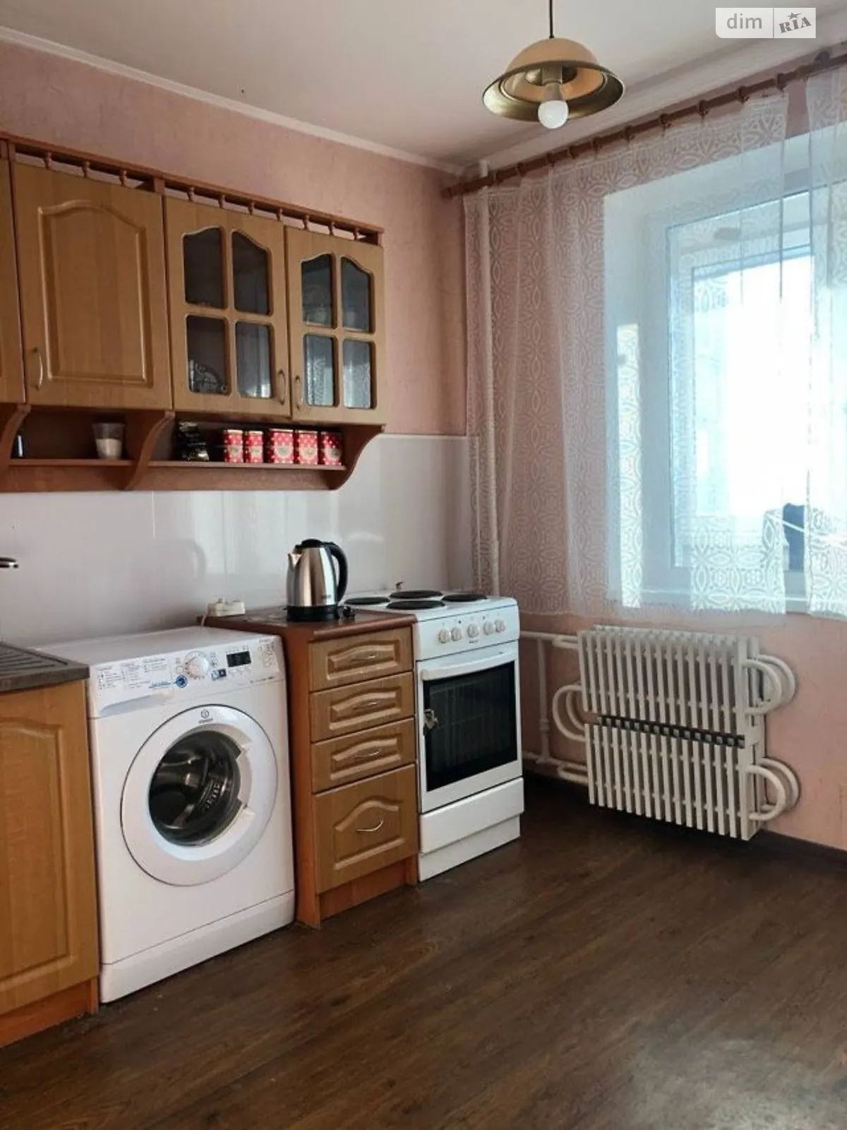 Продается 1-комнатная квартира 35 кв. м в Днепре, ул. Малиновского Маршала, 34