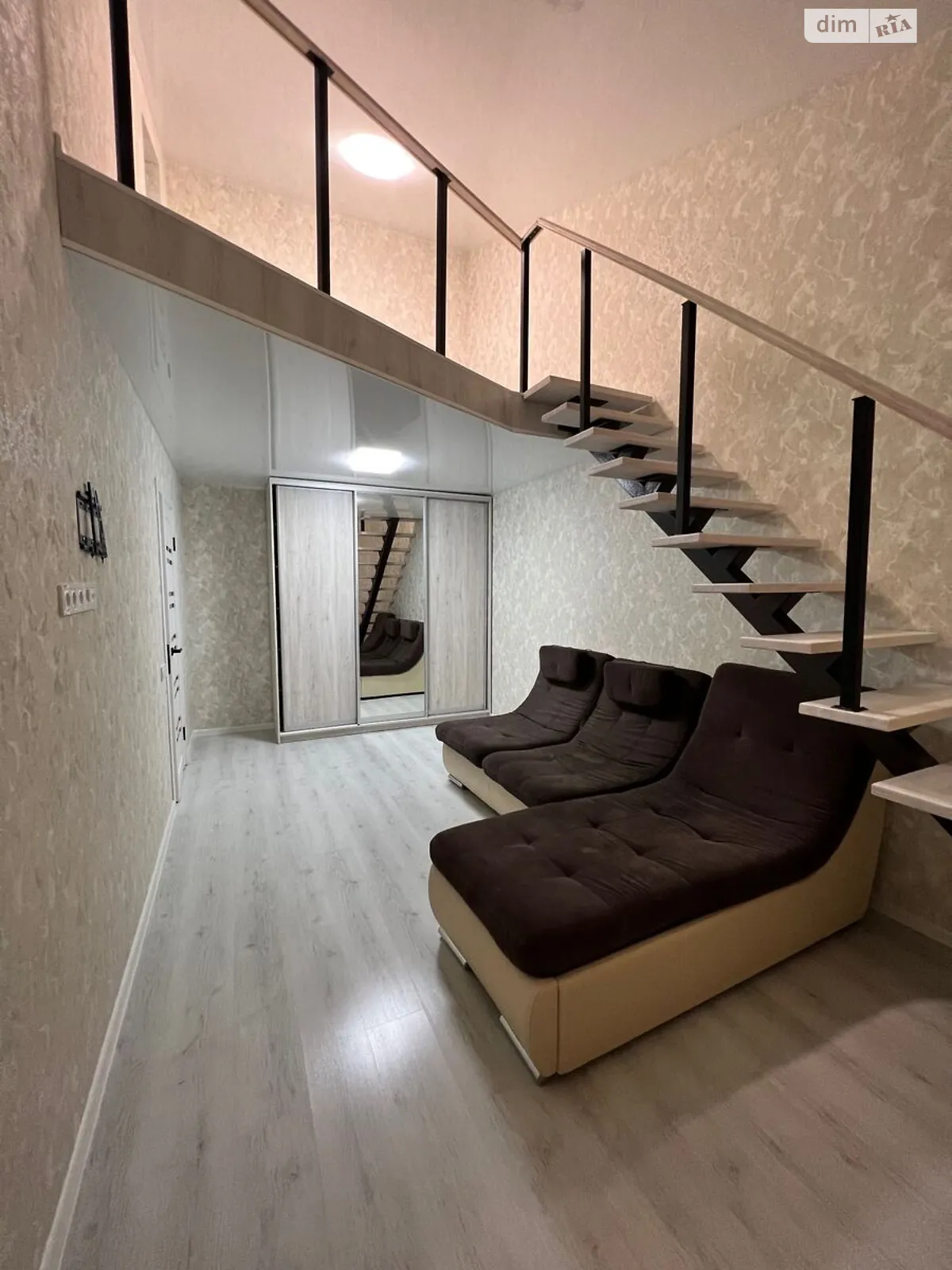 Продается 3-комнатная квартира 80 кв. м в Софиевской Борщаговке - фото 2