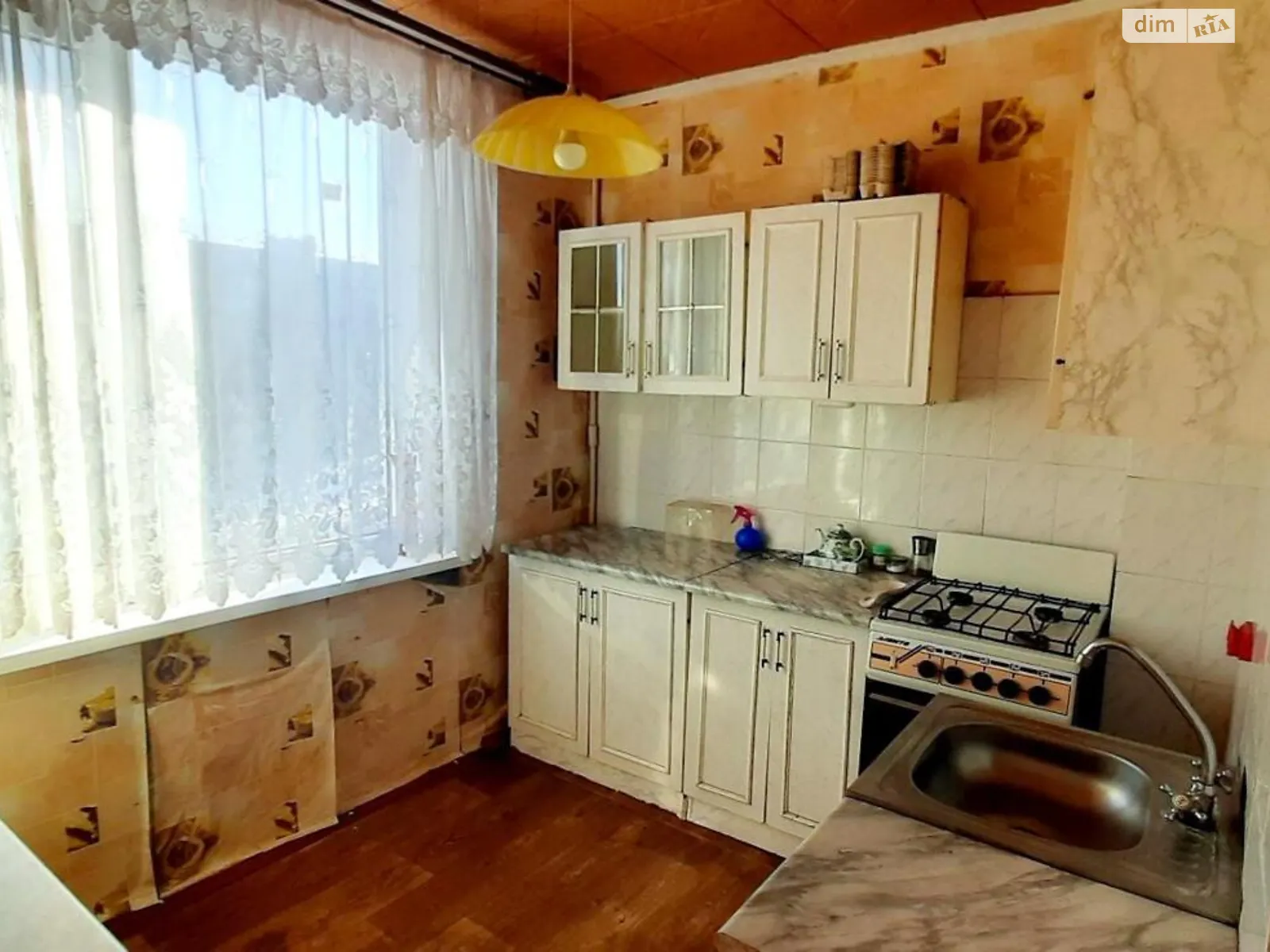 Продается 1-комнатная квартира 33 кв. м в Харькове, цена: 16000 $