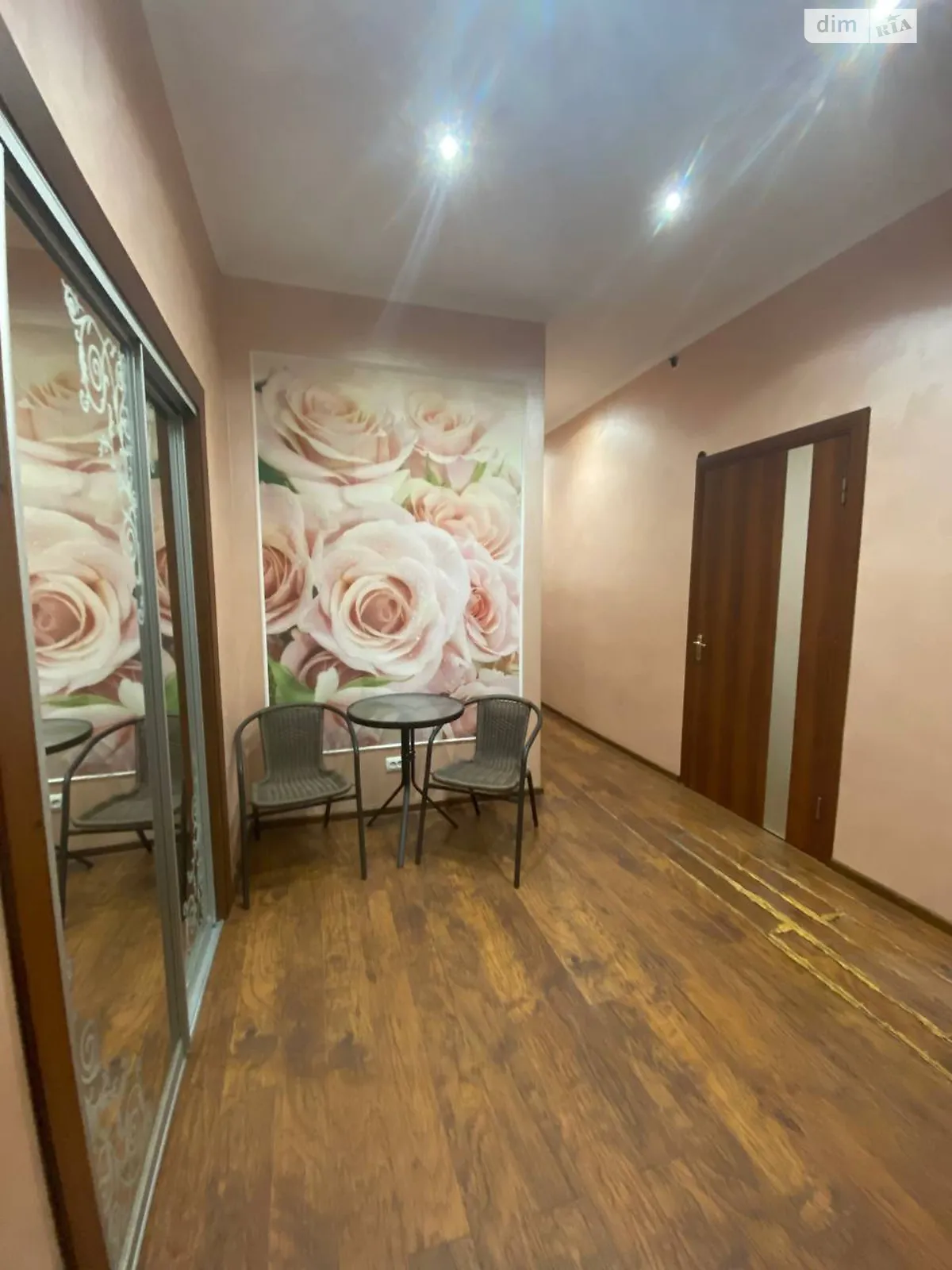 Продается 3-комнатная квартира 80 кв. м в Ужгороде, ул. Одесская